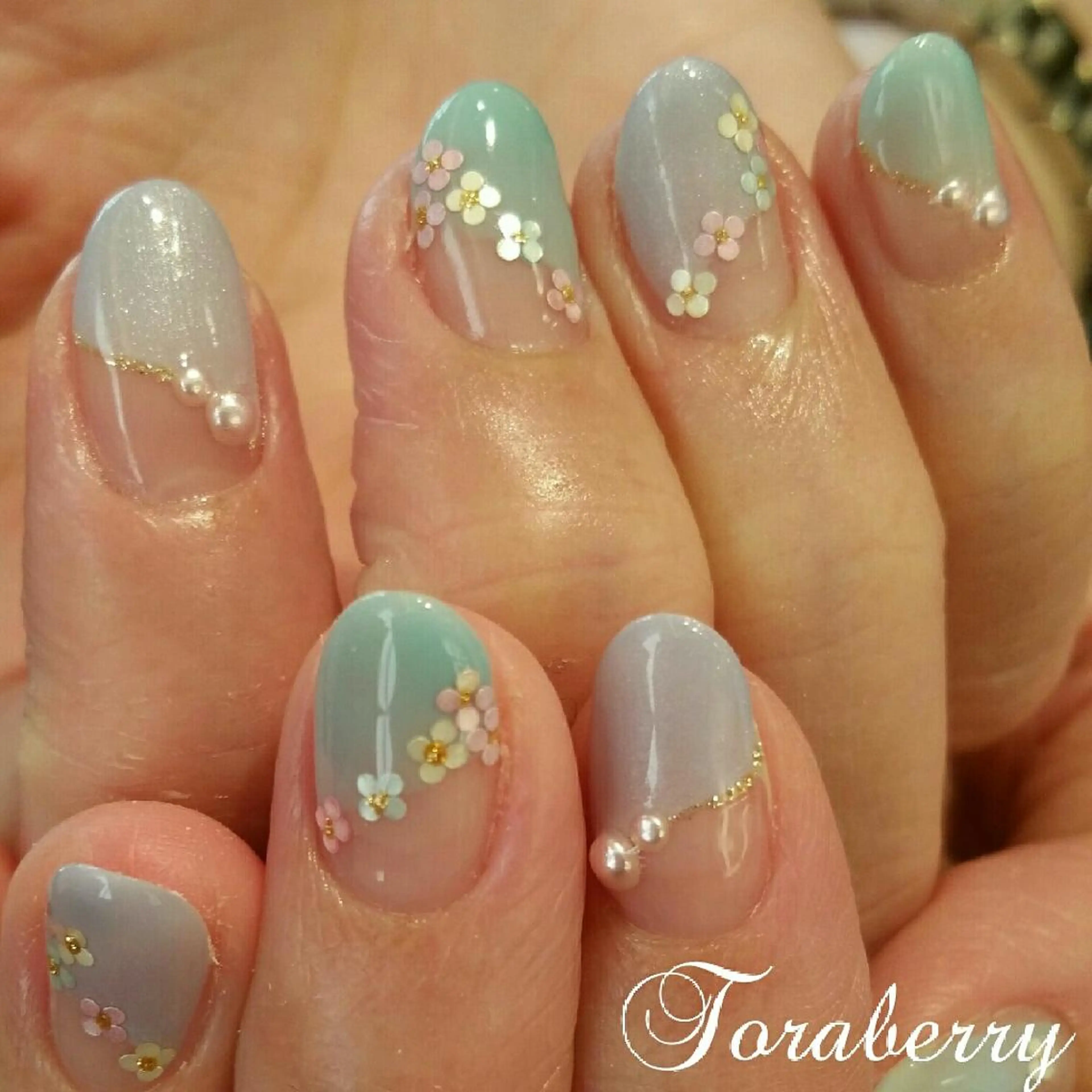 ネイル ネイリスト なつみのネイルデザイン