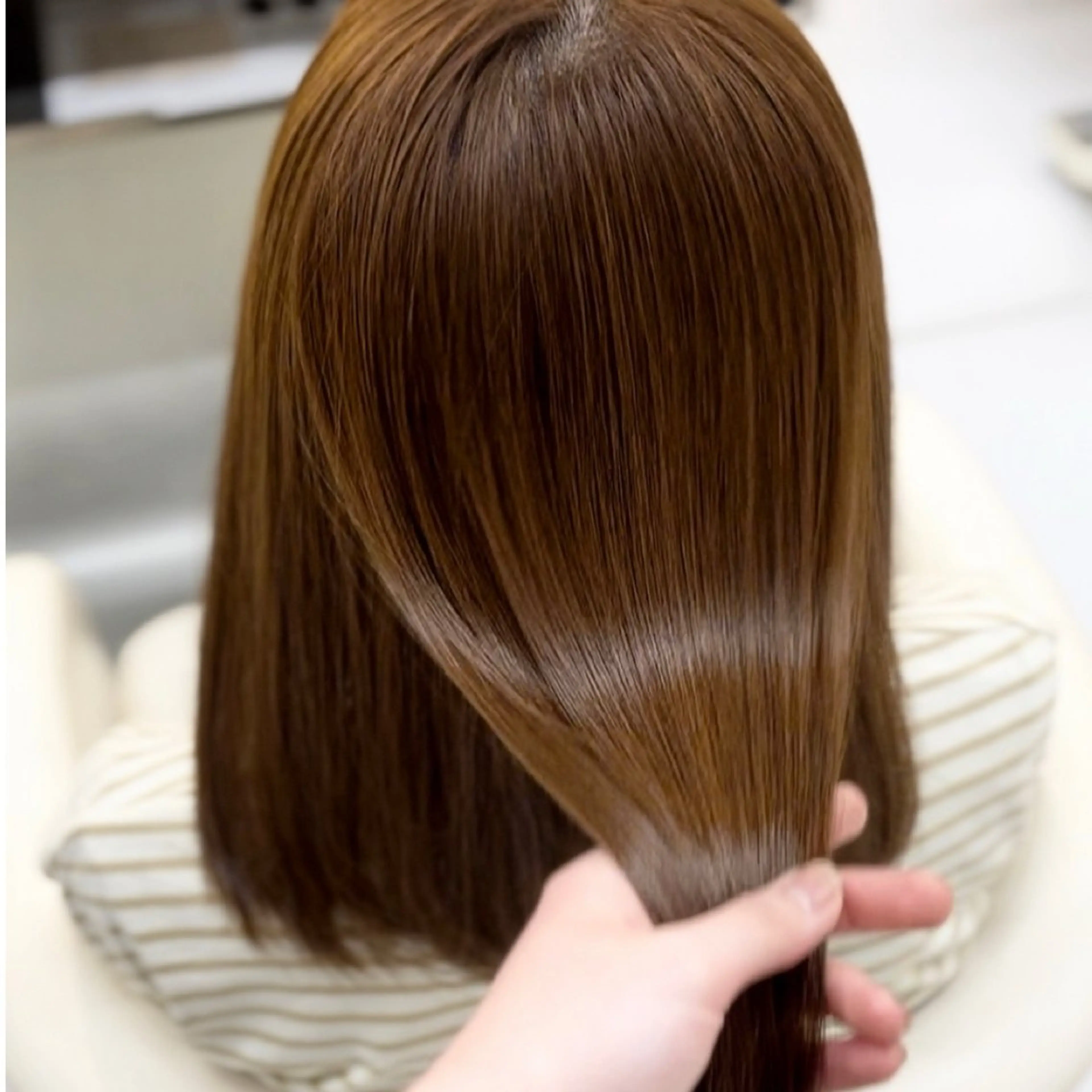 ミディアム 髪質改善 縮毛矯正 涼音 🫧前髪お助け美容師のヘアスタイル