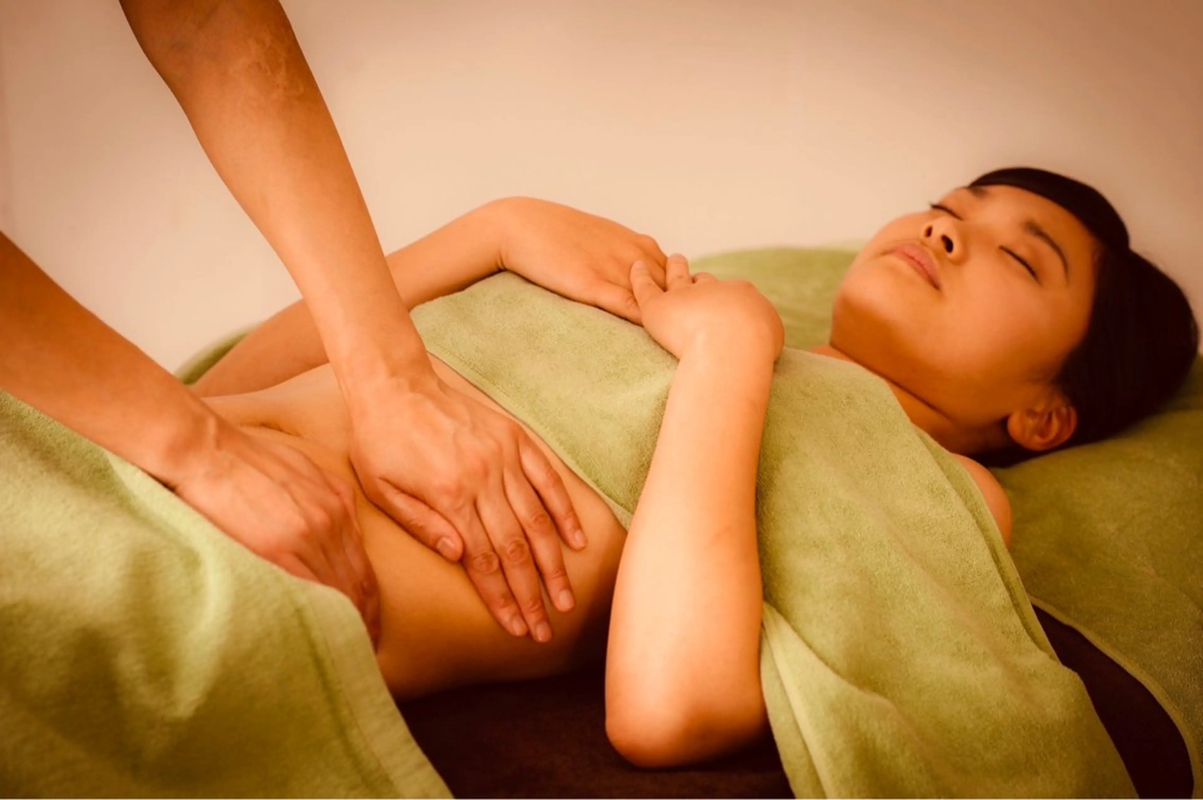 ［８０分］全身➕お腹痩せ☘️クビレ作り、綺麗な後ろ姿✨便秘、腰痛、下半身痩せ、胃の調子が悪い…！の写真