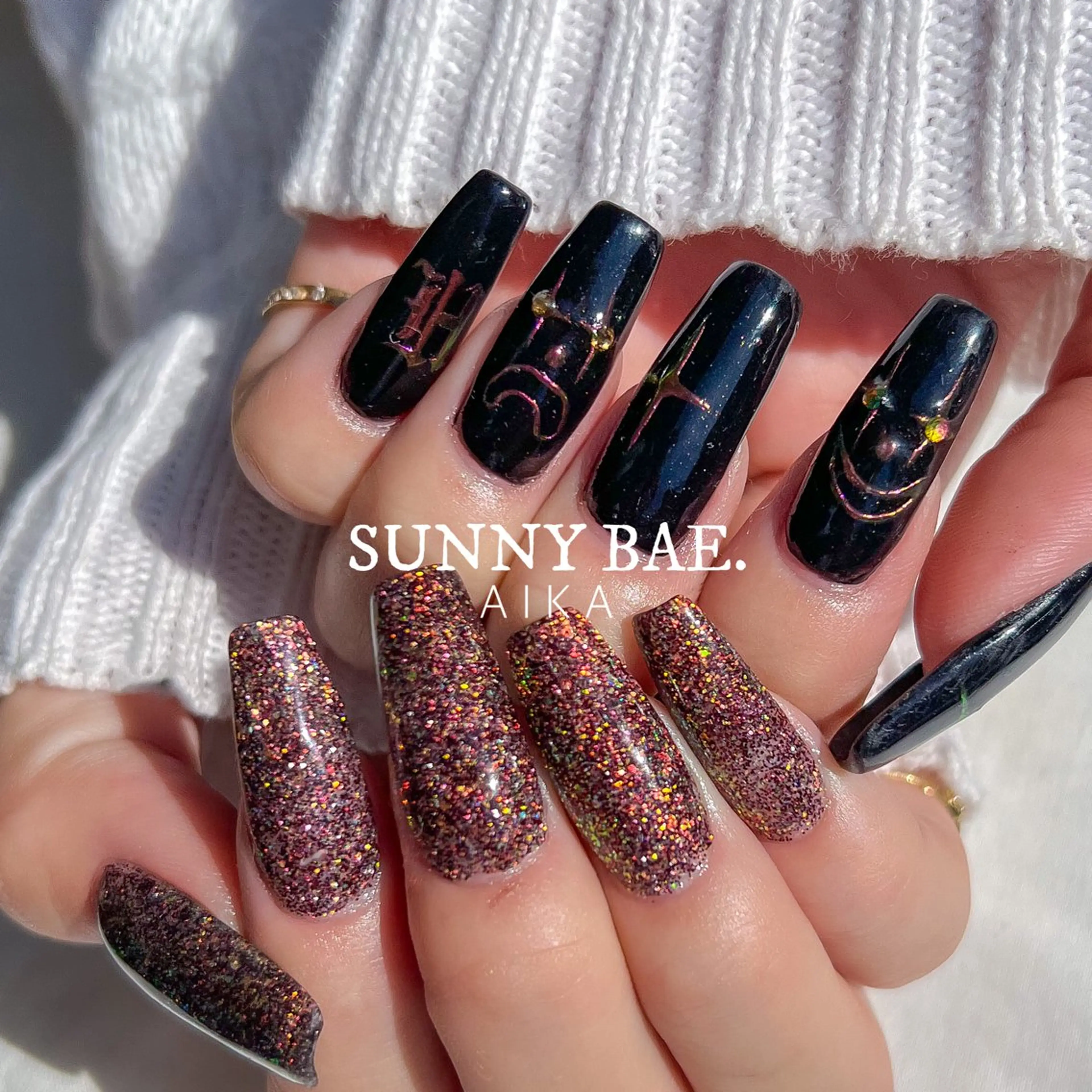 ネイル ジェルネイル ハロウィン キラキラネイル ロングネイル ミラーネイル Made By AIKAのネイルデザイン