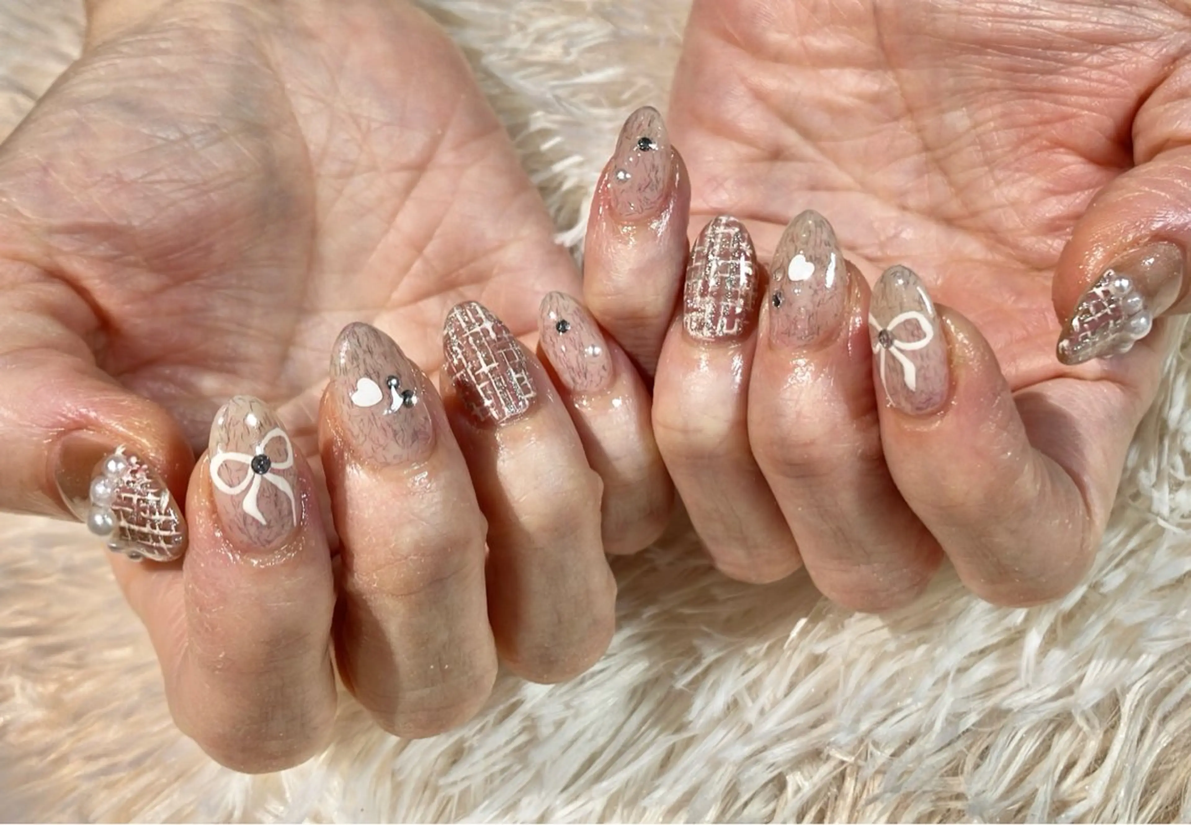 ネイル ハンドネイル たまプラーザ ANZUのネイルデザイン