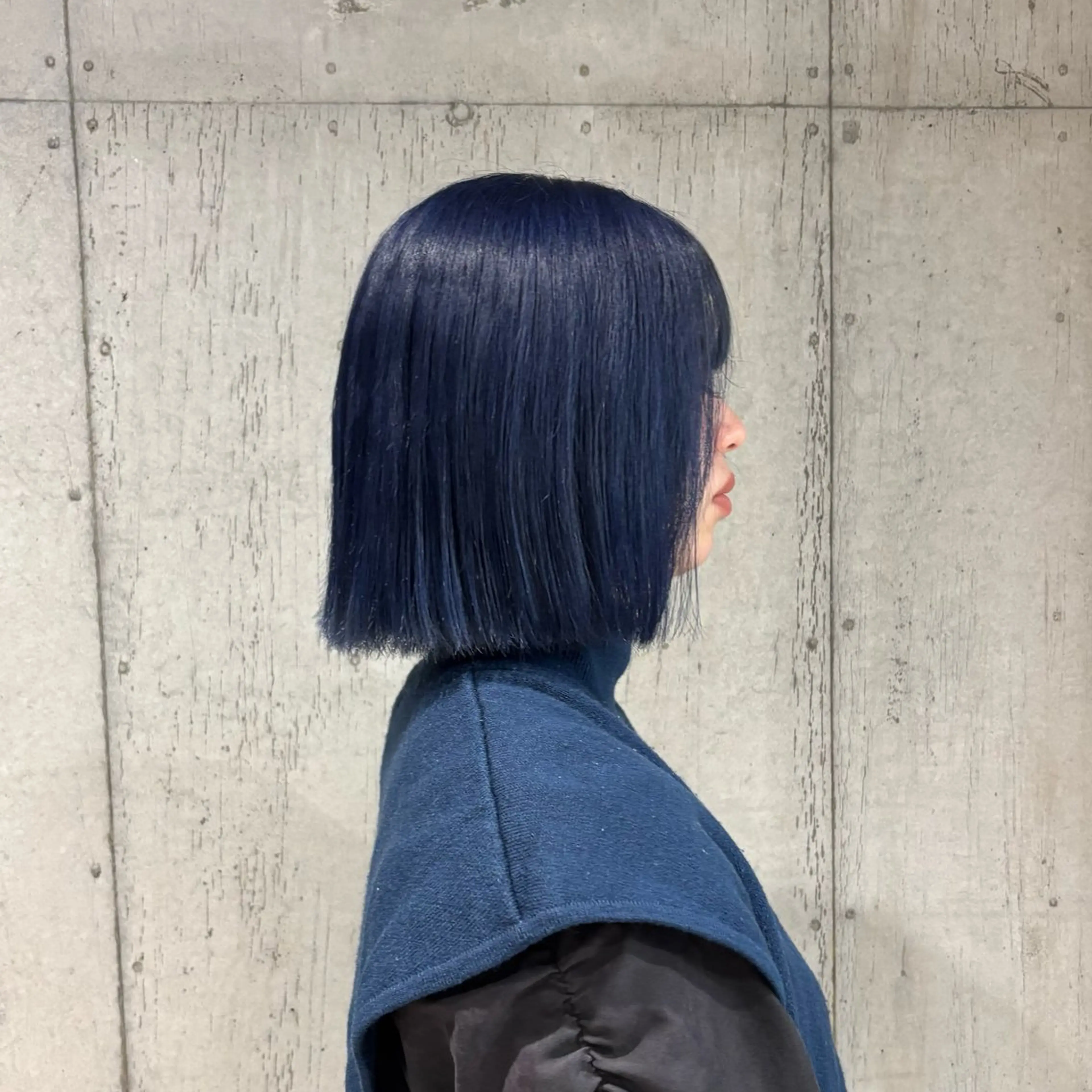 カラー ツヤ髪ハイトーン ×レイヤー🌝リオのヘアスタイル