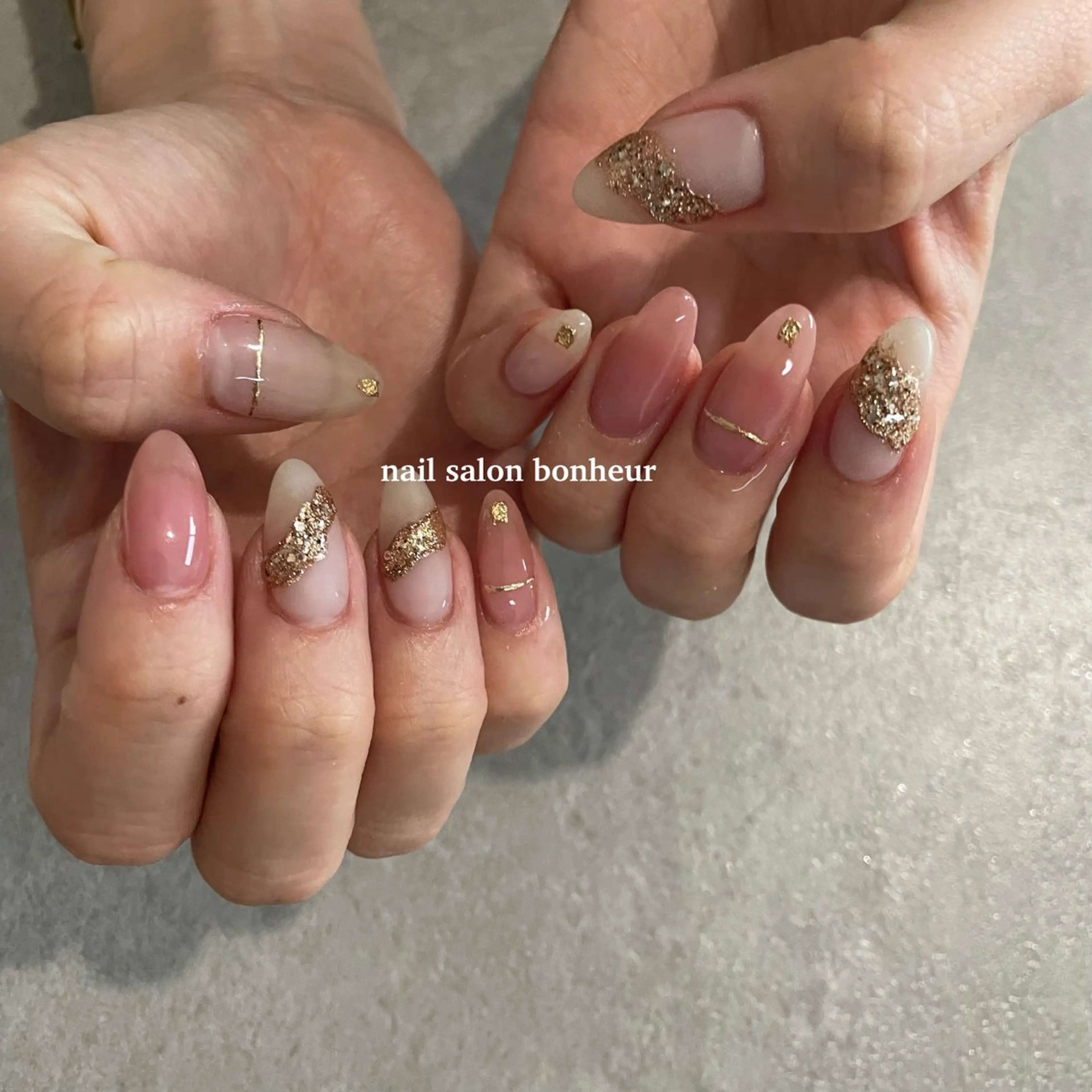 ネイル ホワイト ハンドネイル nail salon bonheurのネイルデザイン