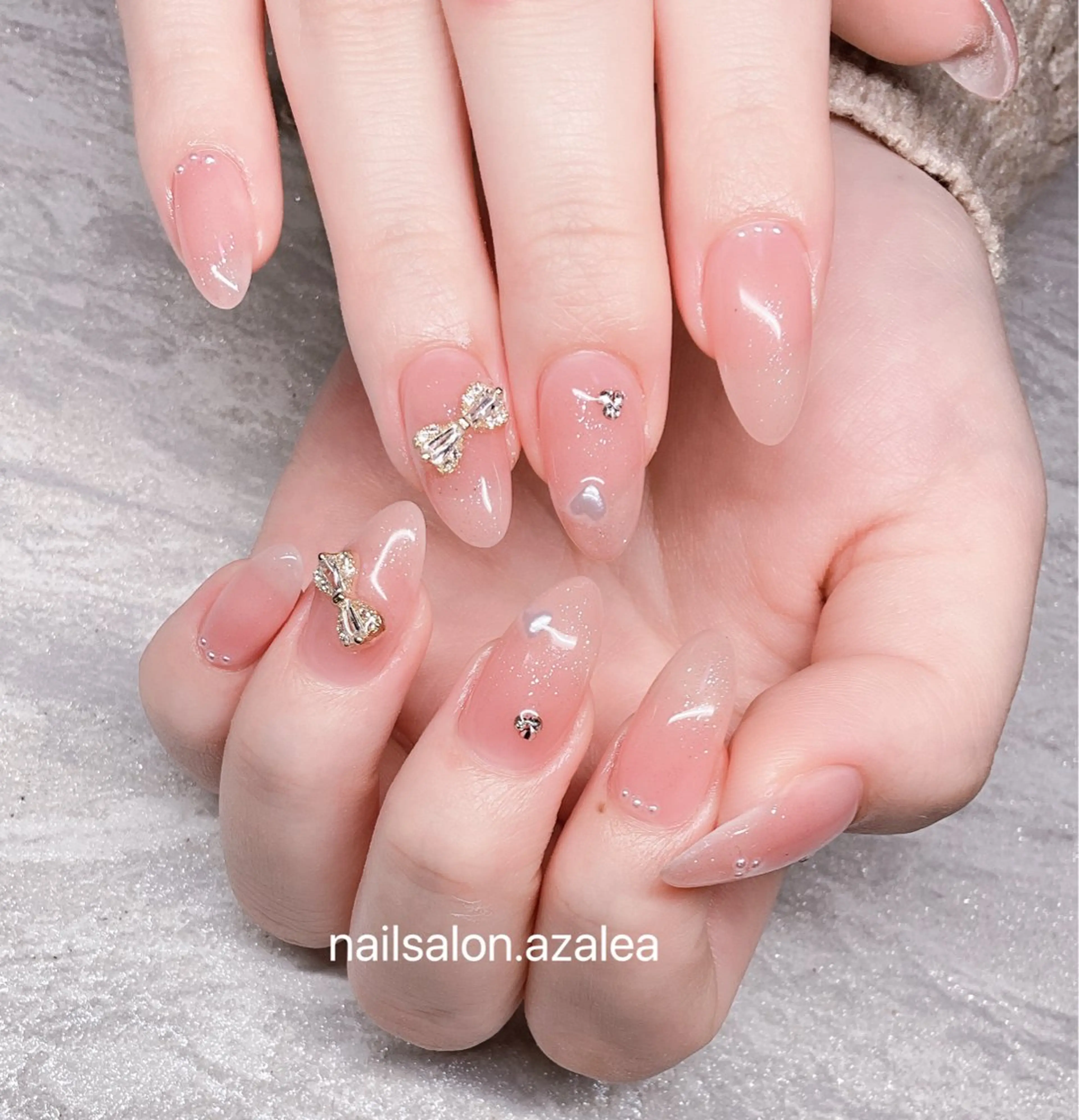 ネイル ハンドネイル R inのネイルデザイン