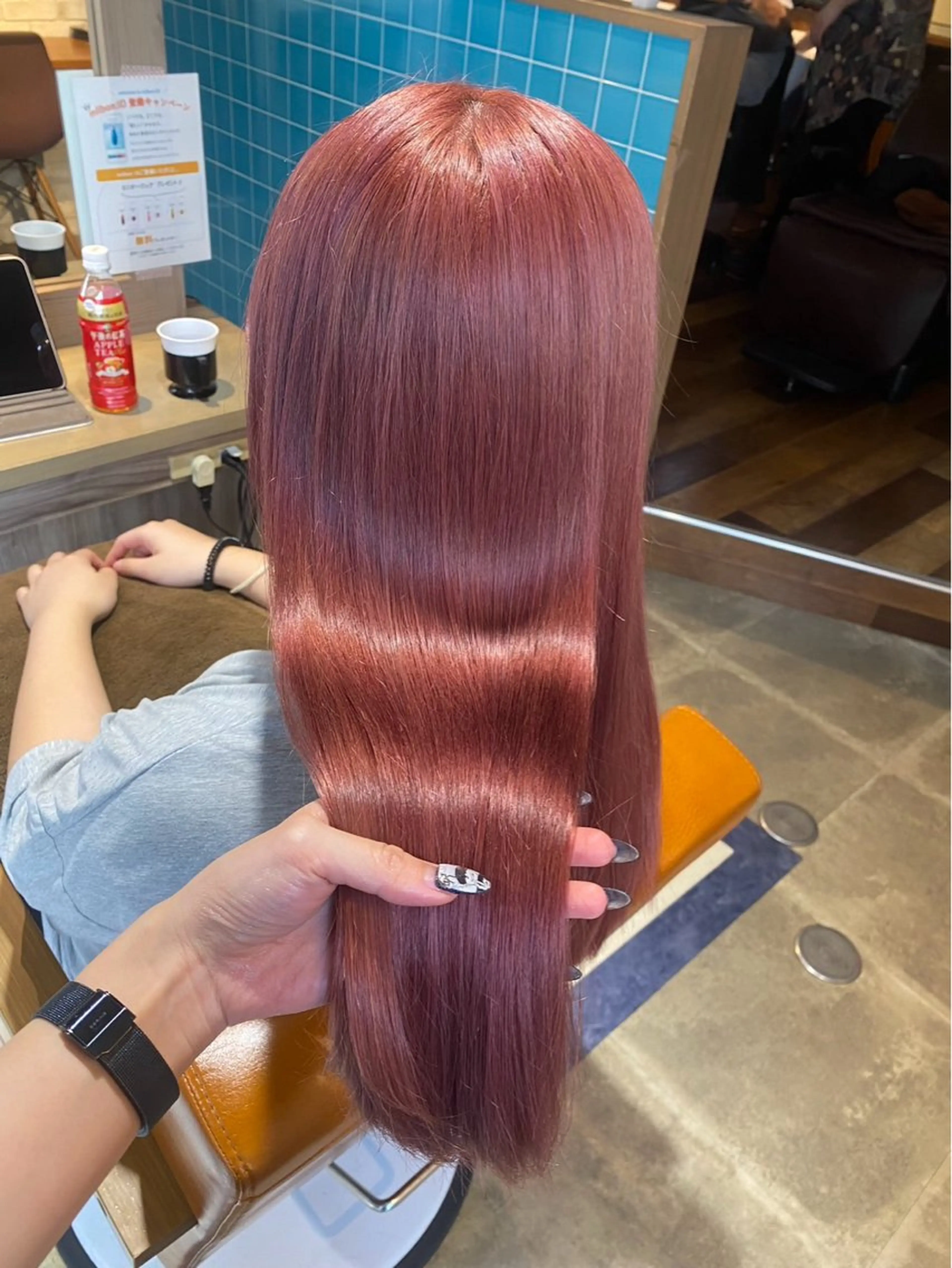 ロング ヘアカラー トリートメント 艶髪×透明感カラー ののかのヘアスタイル