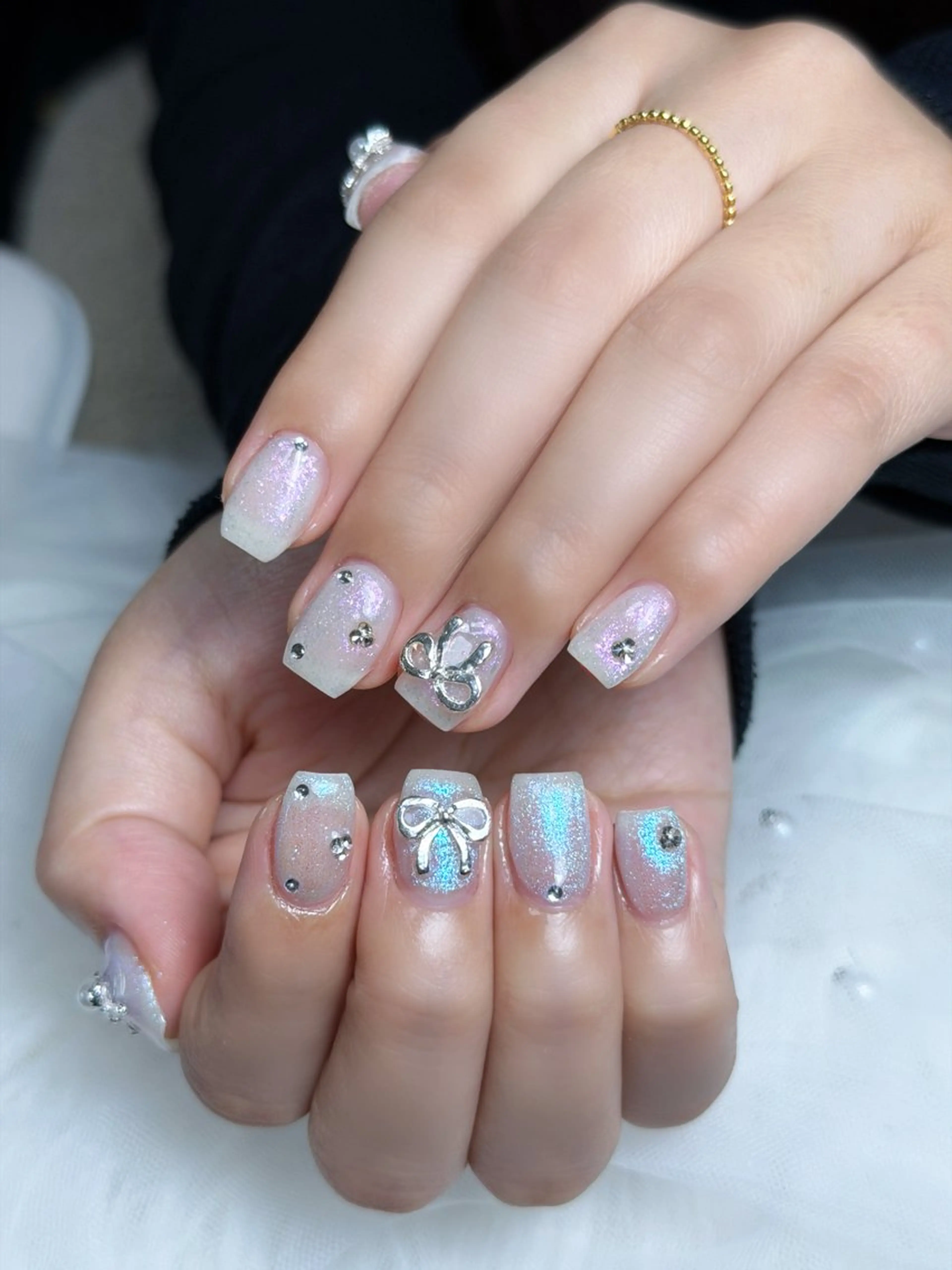 ネイル オーロラネイル ボルドー ブラウン 氷ネイル・うるうるネイル キラキラネイル ハンドネイル Julli NailStudioのネイルデザイン