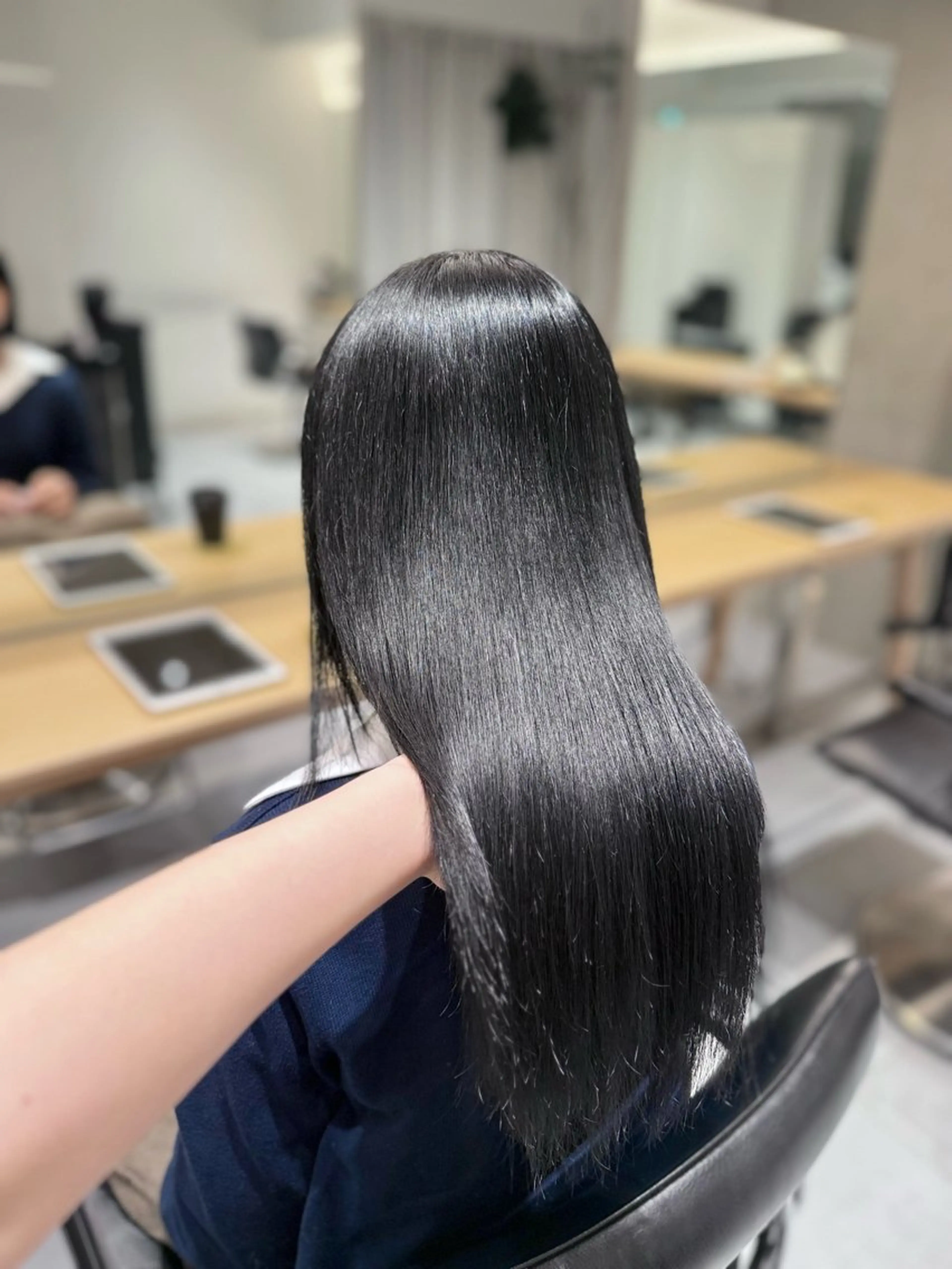 ロング カラー 髪質改善 縮毛矯正 カット ヘアカラー 縮毛矯正 ツヤ髪/韓国ヘア 💎Nokaのヘアスタイル