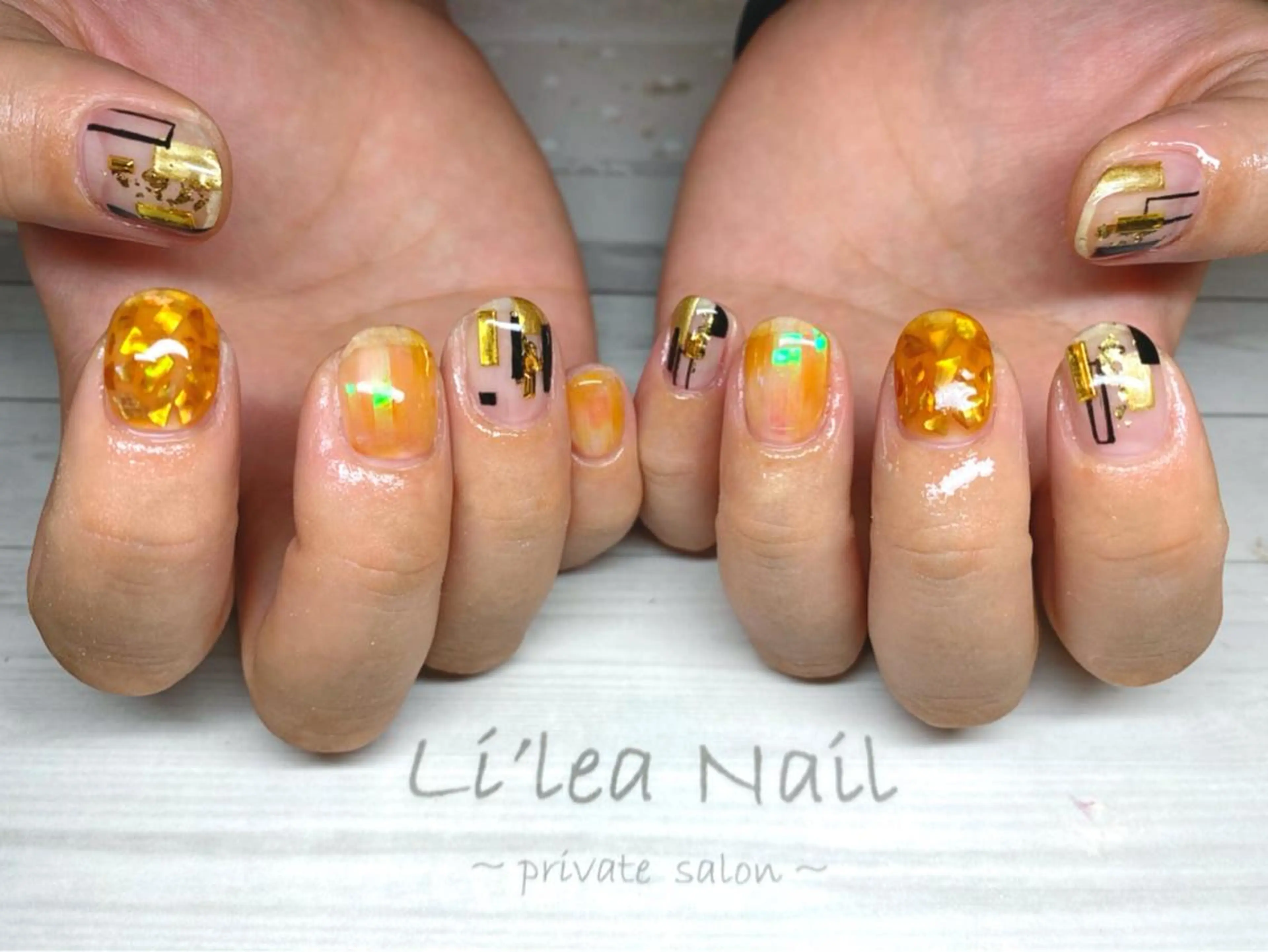 ネイル Li'leaNail AINAのネイルデザイン