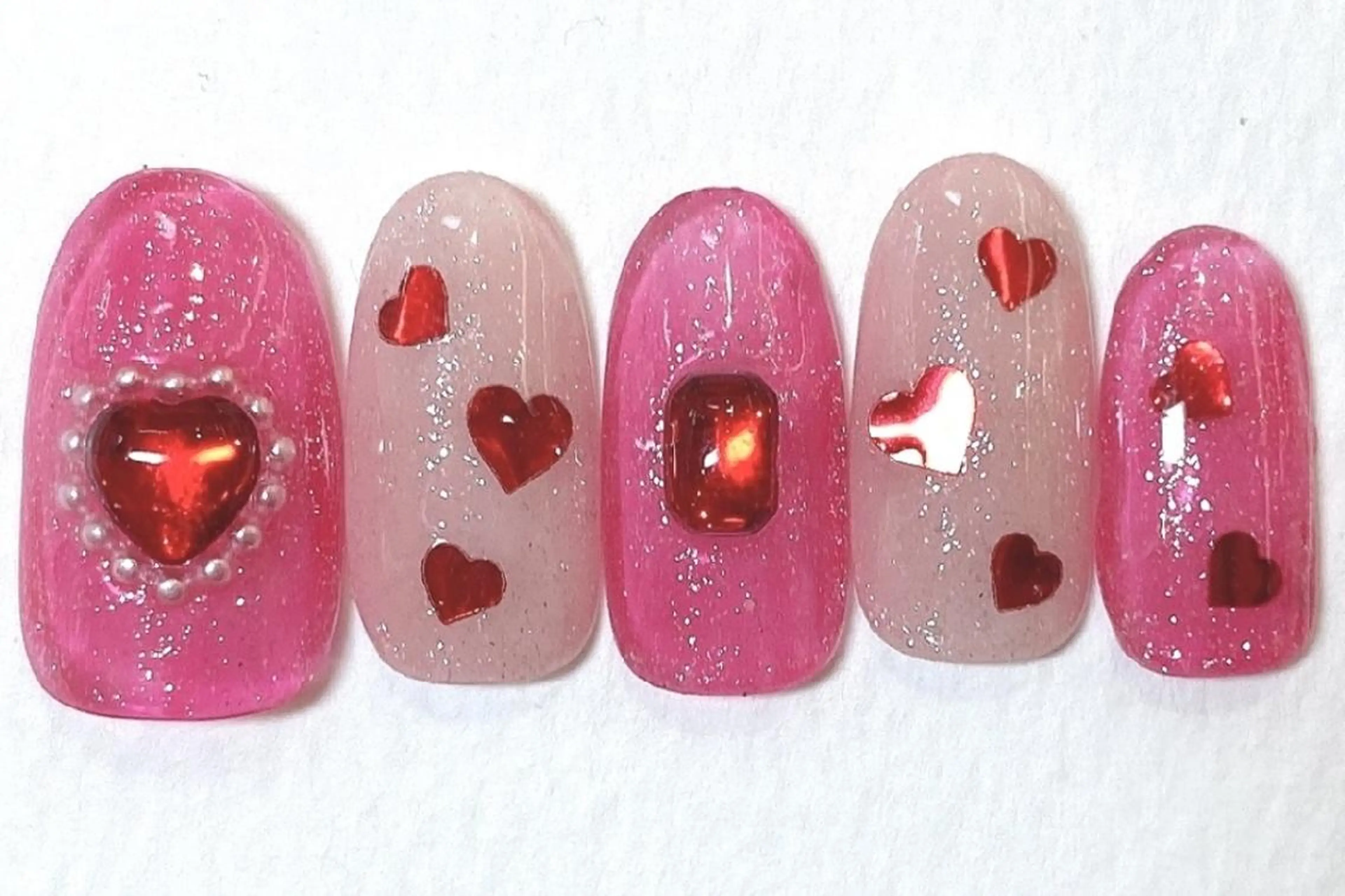 ミディアム ネイル フィルイン・深爪矯正 長さ出し・リラク

のネイルデザイン