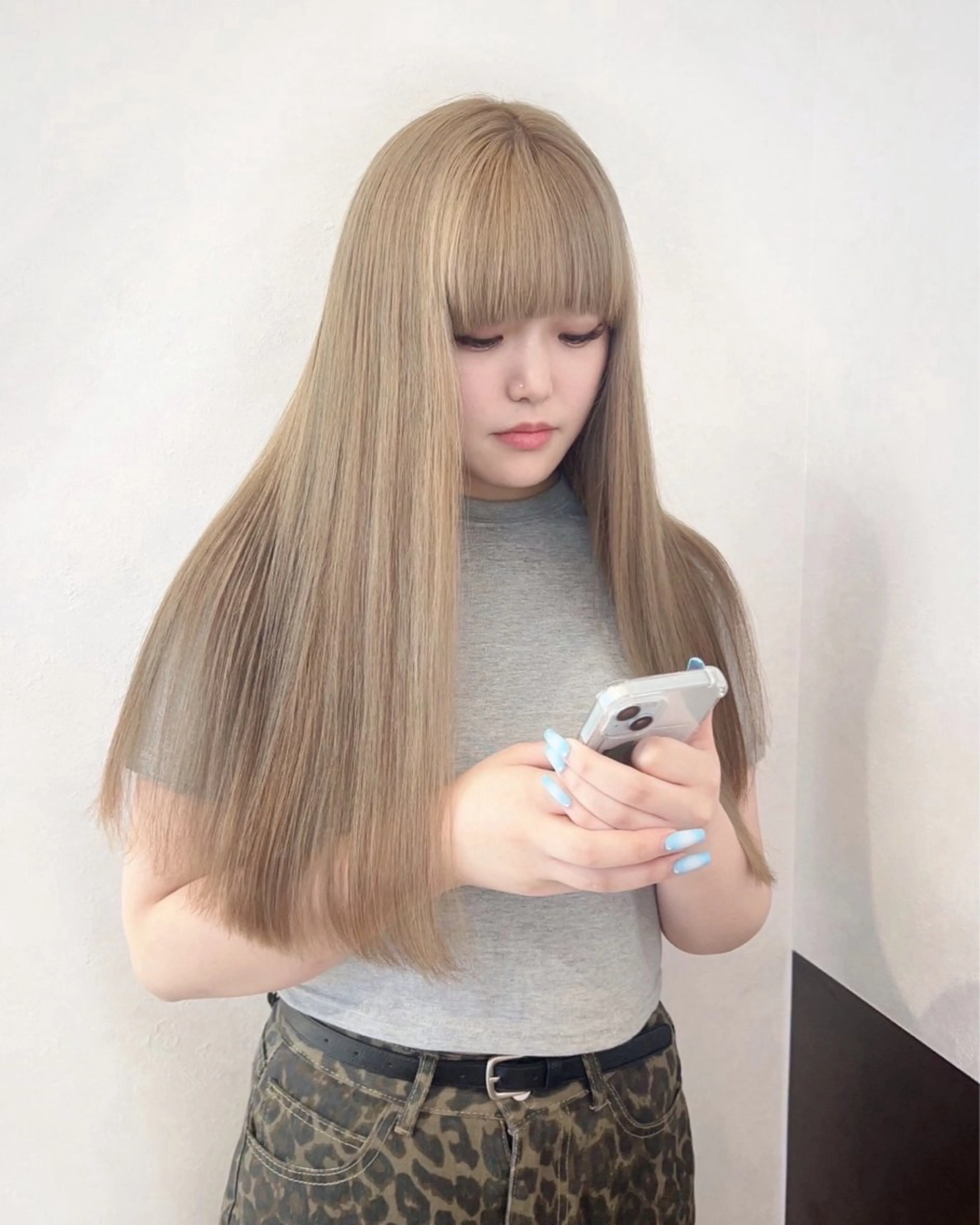 カラー 🖤複雑履歴ブリーチ Mizuki 🖤のヘアスタイル