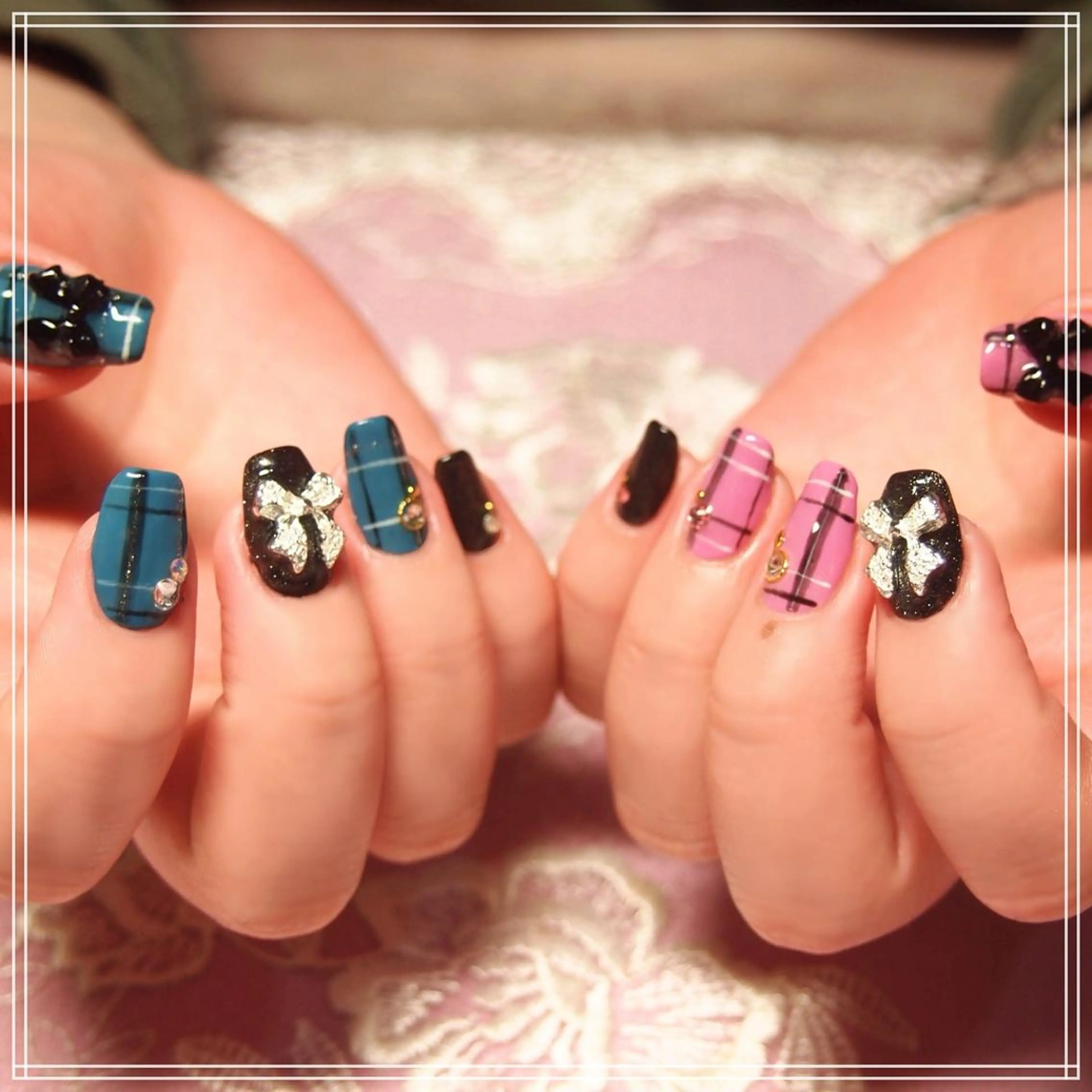 ネイル 山田 麻衣のネイルデザイン