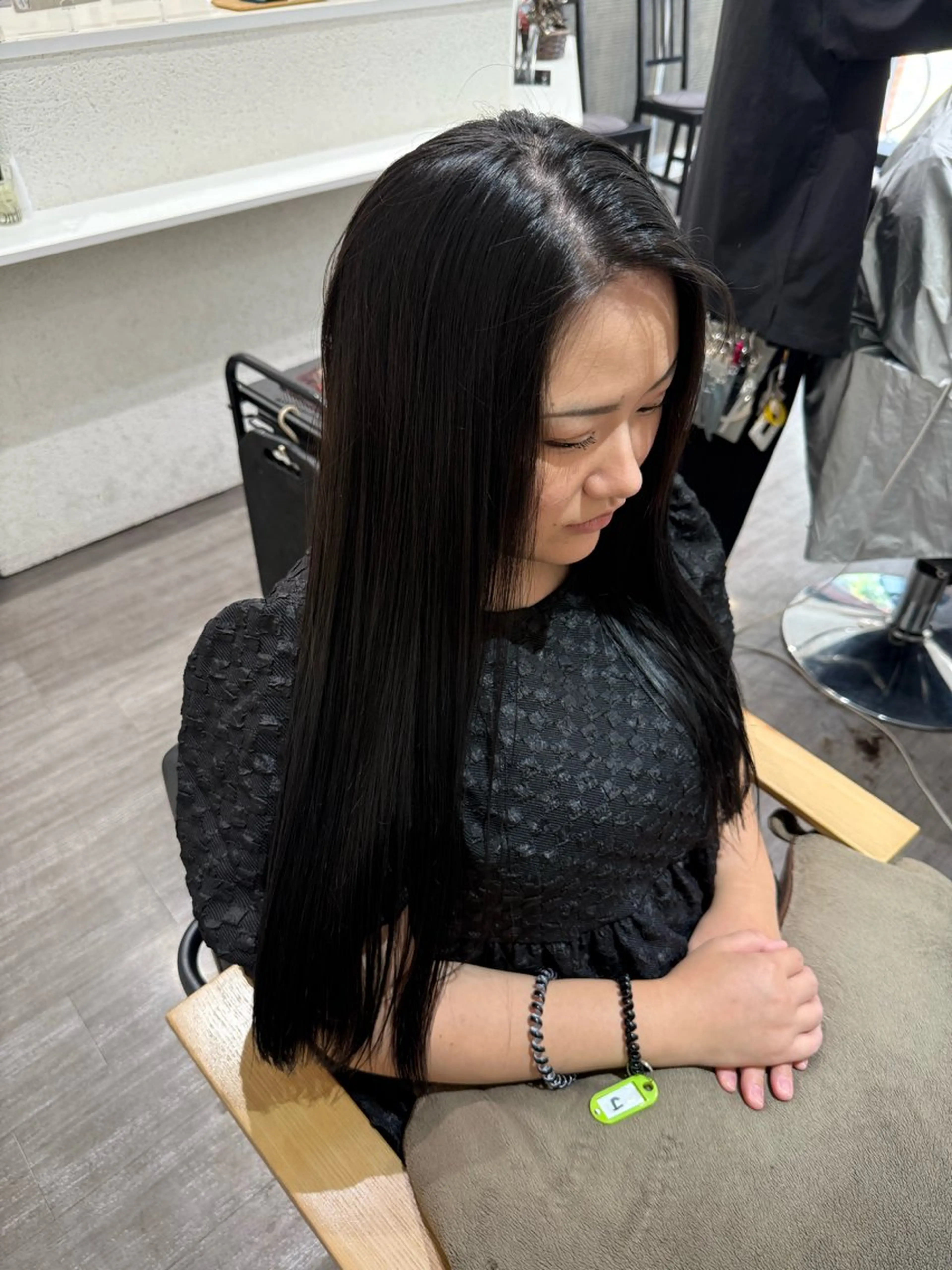 ロング カラー ダークグレー ダークグレージュ グレージュ カット ヘアカラー トリートメント 艶髪レイヤー上田 紗也🇰🇷💗のヘアスタイル