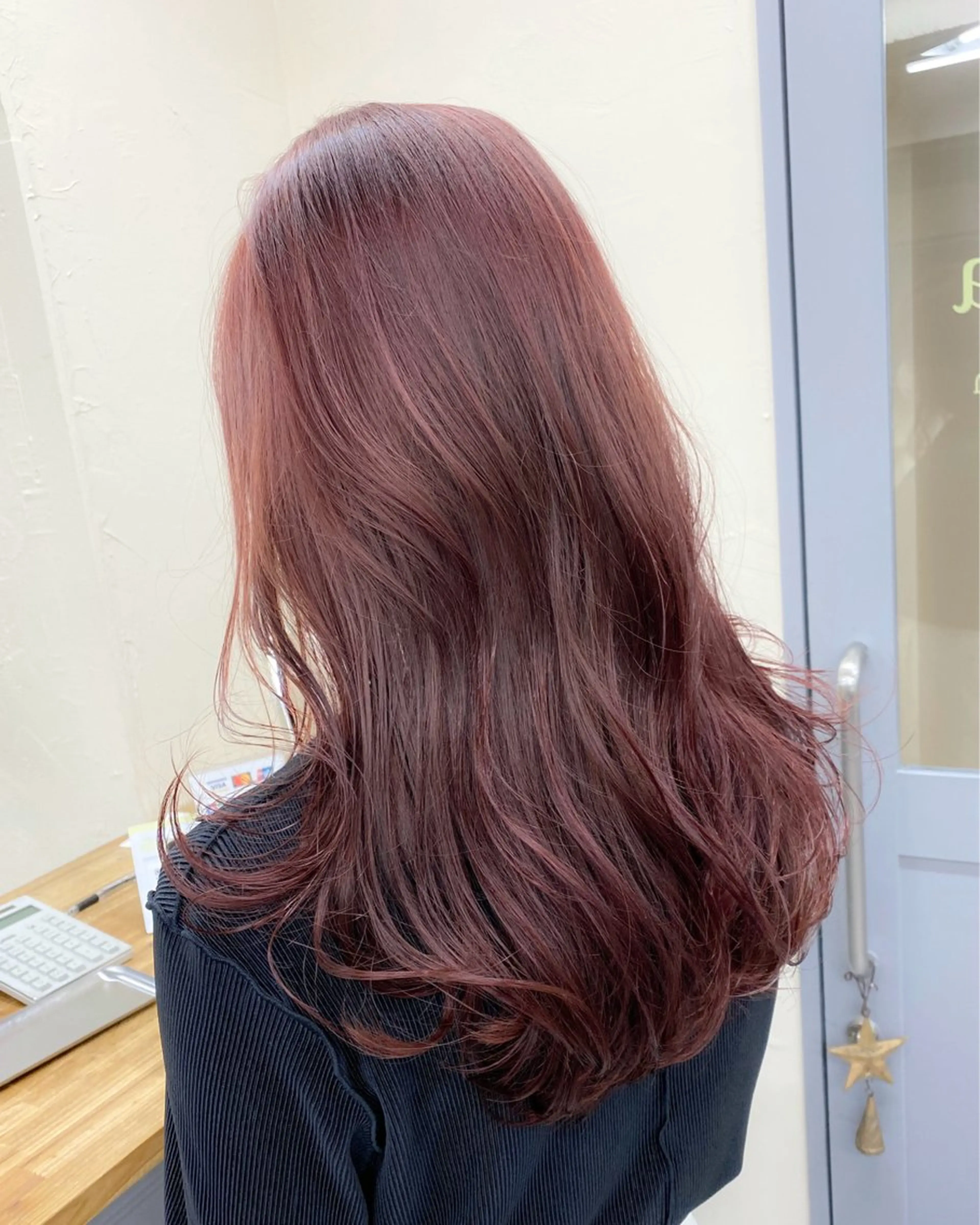 ロング 🧸🍯ダブルカラー モデルmio🍯🧸のヘアスタイル