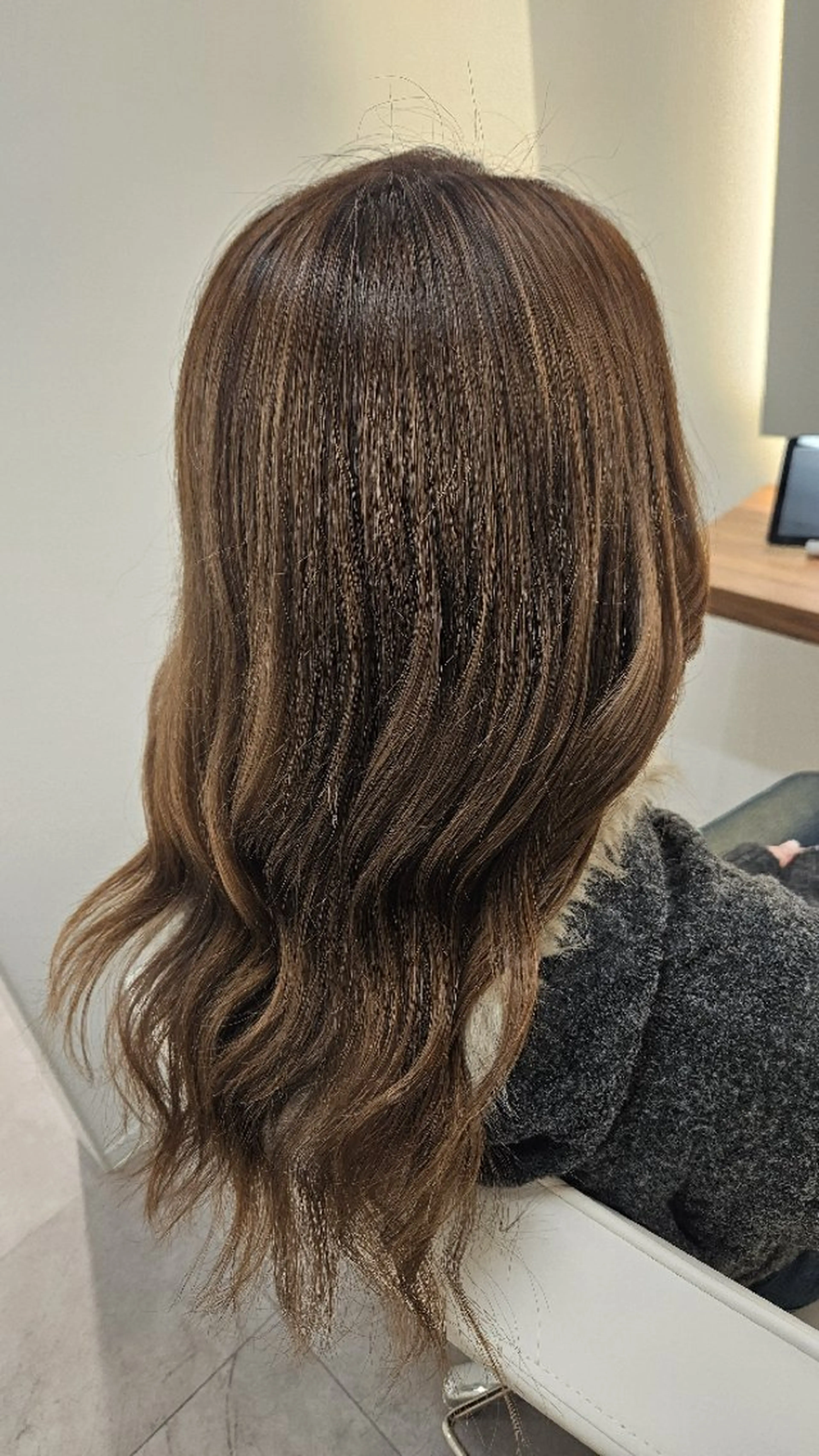 セミロング カラー 佐藤 宏紀のヘアスタイル