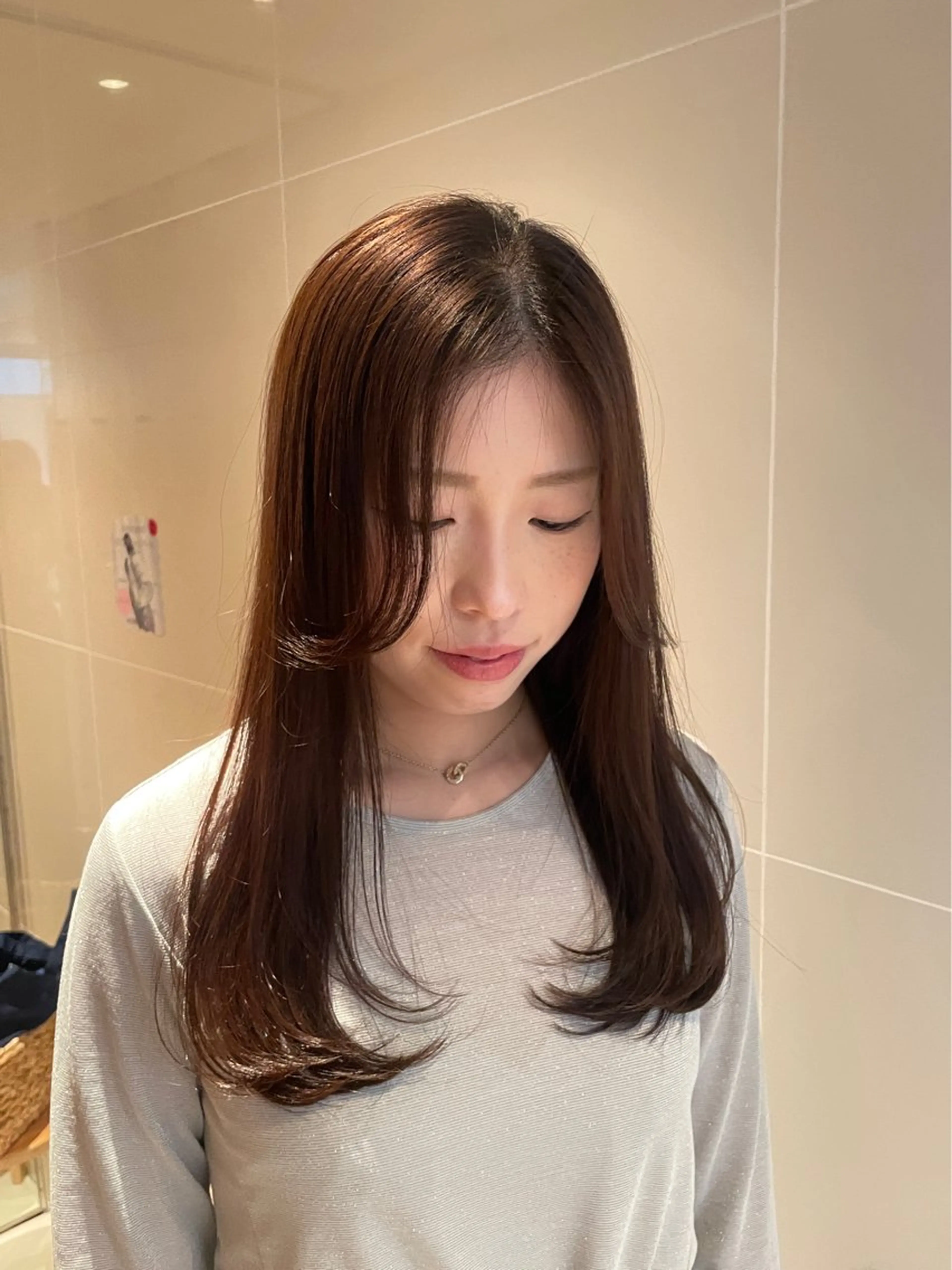 ロング パーマ ロング カット 縮毛矯正 トリートメント 縮毛矯正/レイヤー 🌙児玉光瑠のヘアスタイル