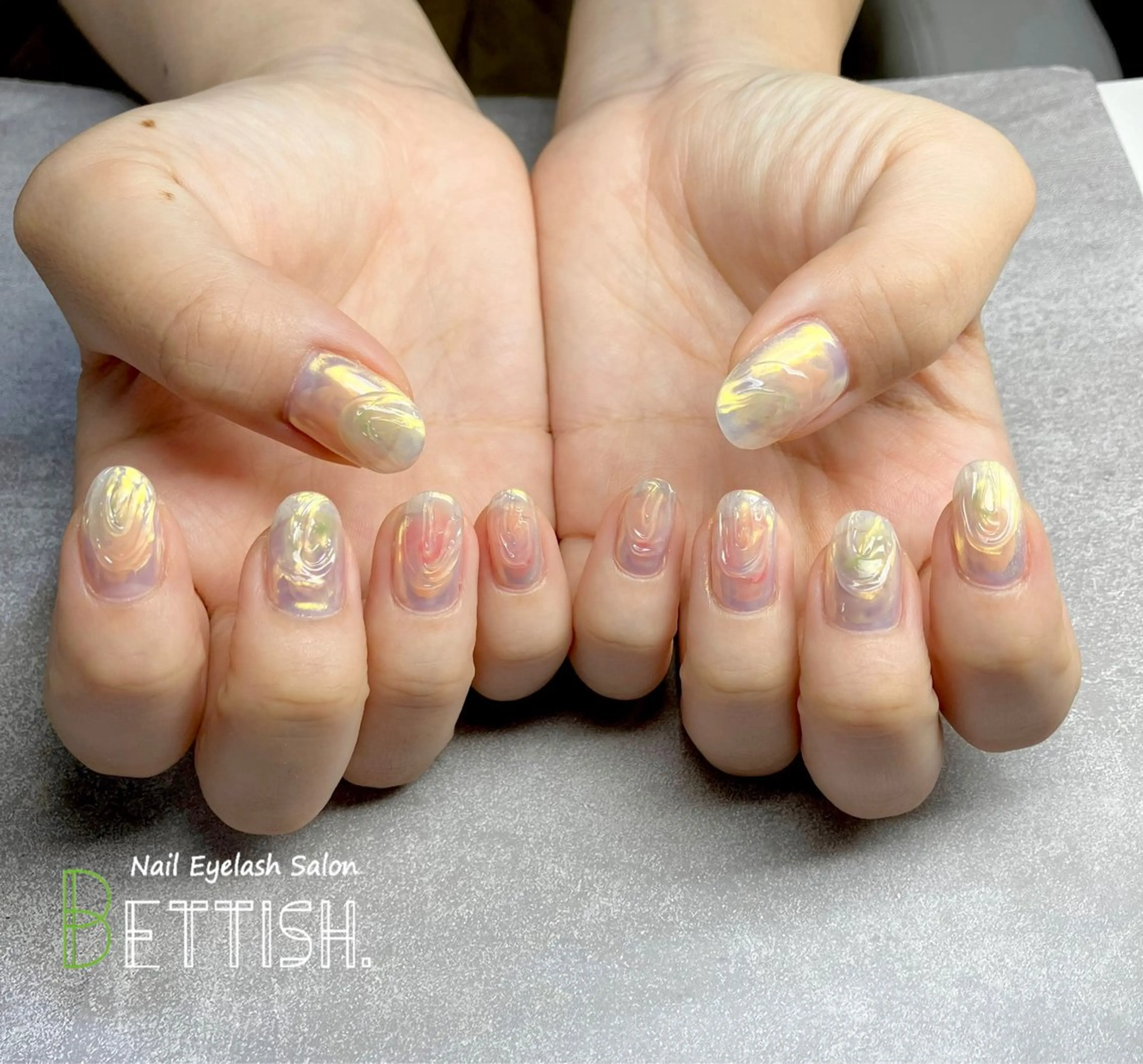 ネイル オーロラネイル キラキラネイル ミラーネイル BETTISH. KUMIKO☺︎︎のネイルデザイン
