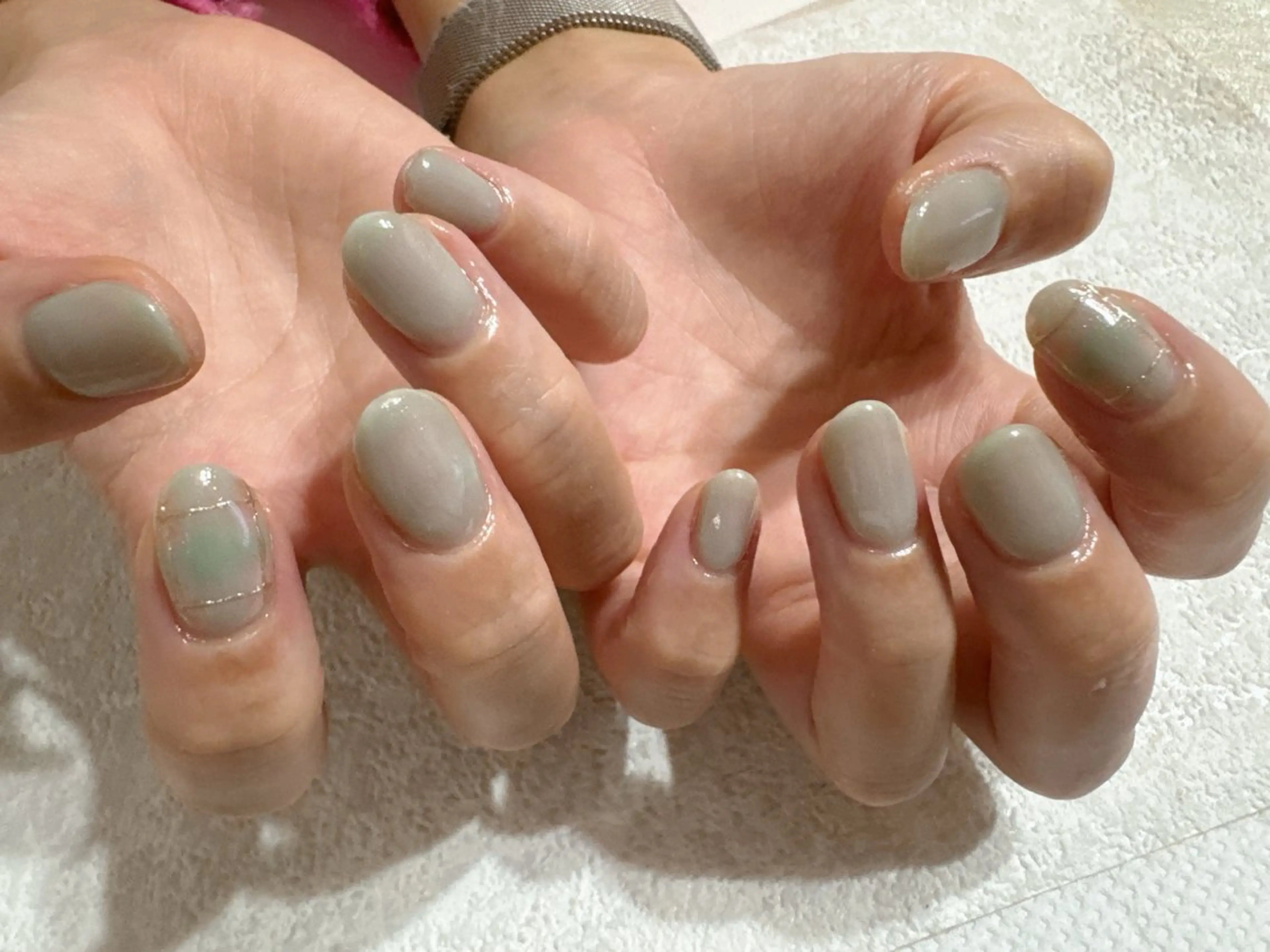 ネイル オーロラネイル フットネイル フレンチネイル ジェルネイル 韓国ネイル ハンドネイル kikinail 溝の口のネイルデザイン