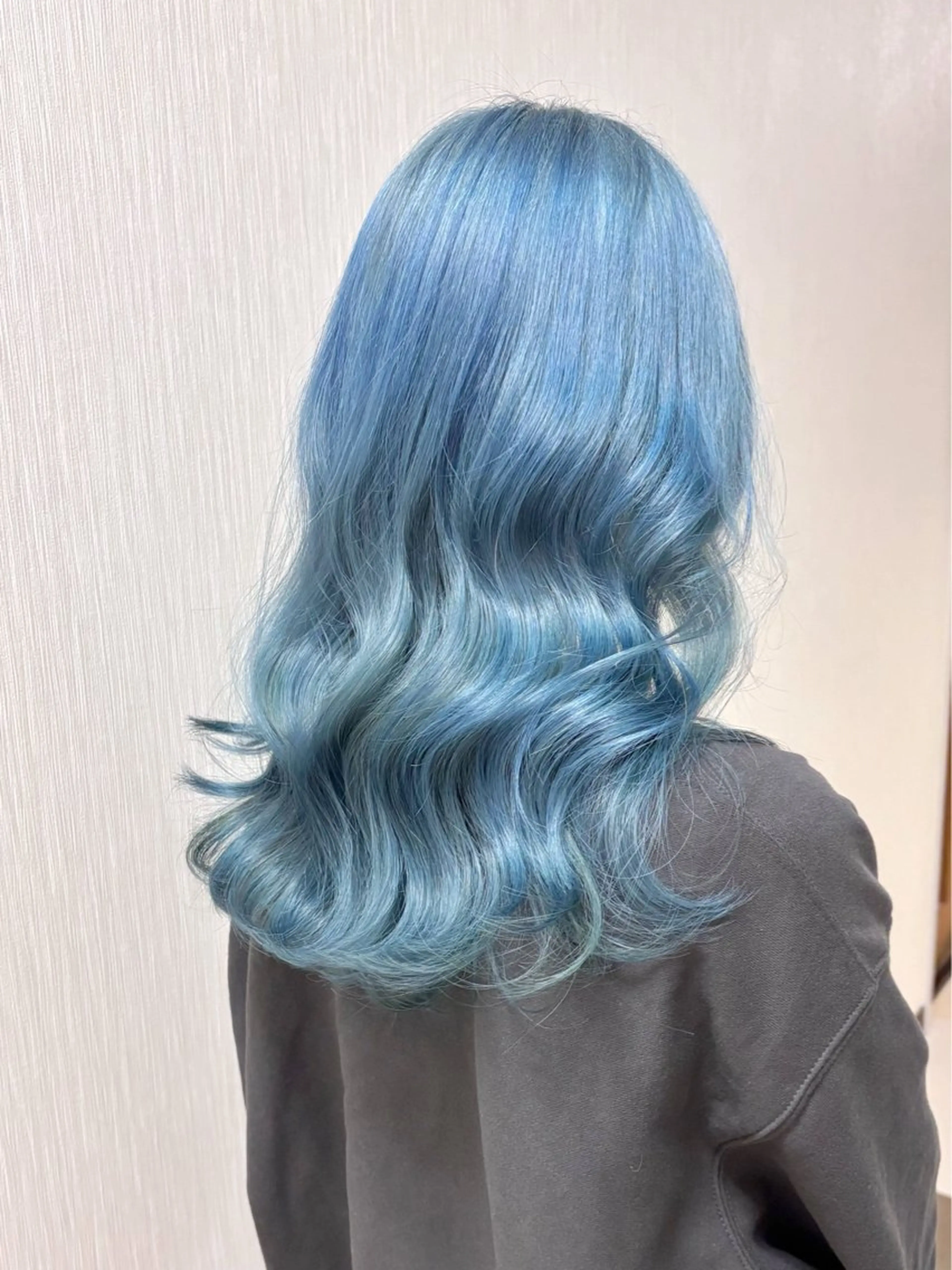 ロング 艶髪／透け感カラー ／ＲＹＯのヘアスタイル