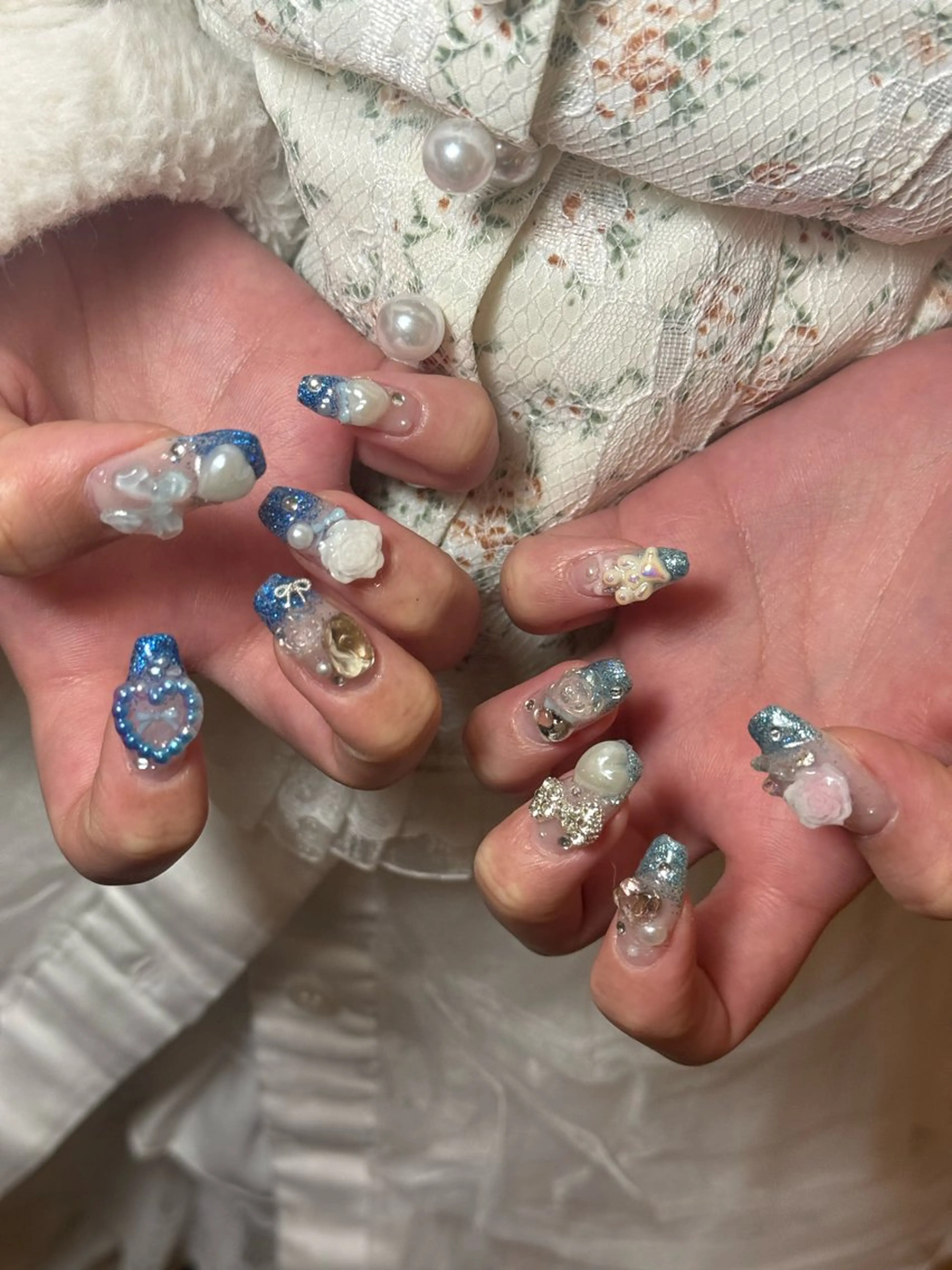 ネイル ハンドネイル Maggie ✴︎Aliceのネイルデザイン