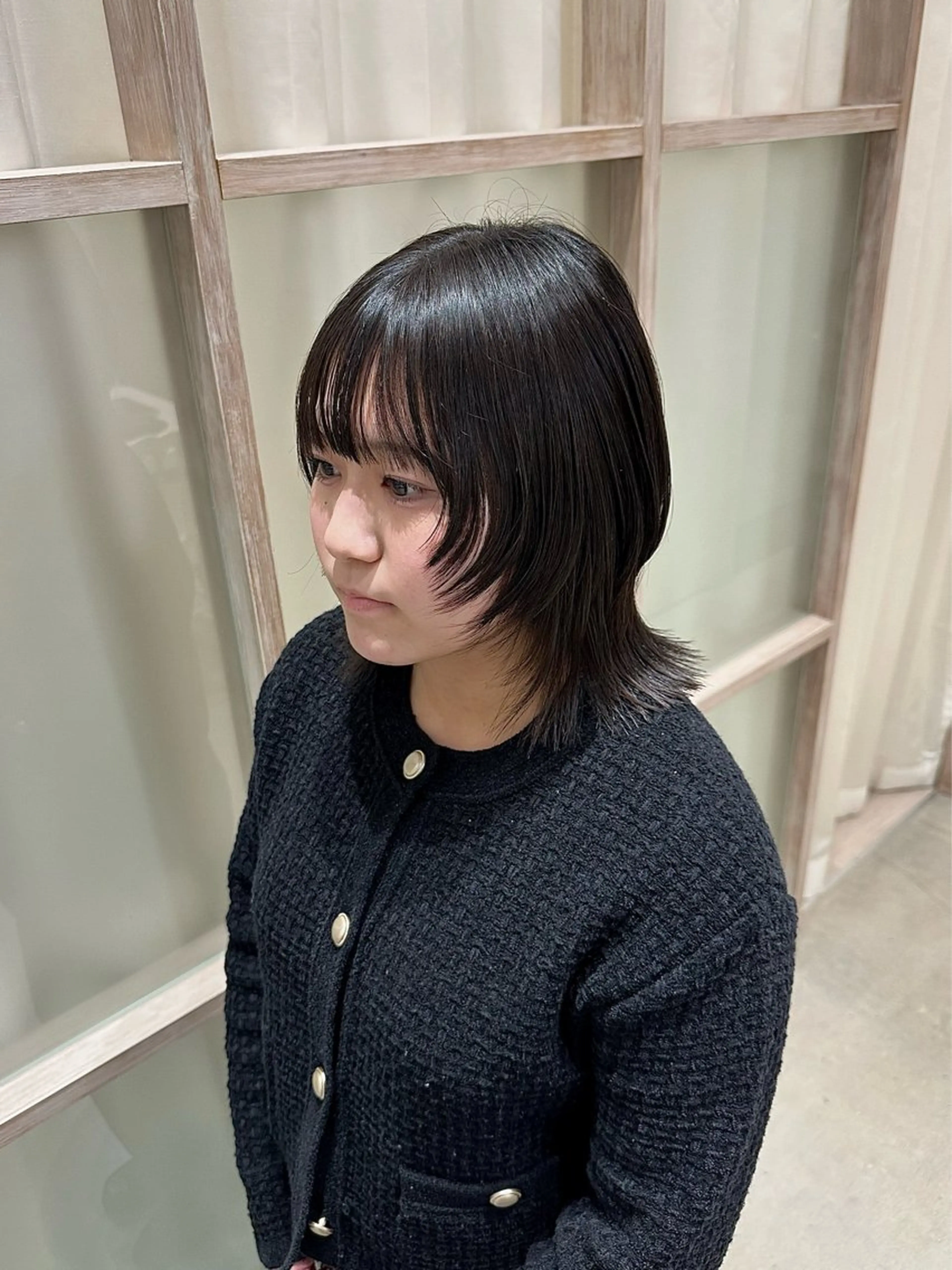 ミディアム くびれヘア 顔周りカット レイヤーカット ウルフカット ウルフレイヤー N,SOL / 岩上 新大のヘアスタイル