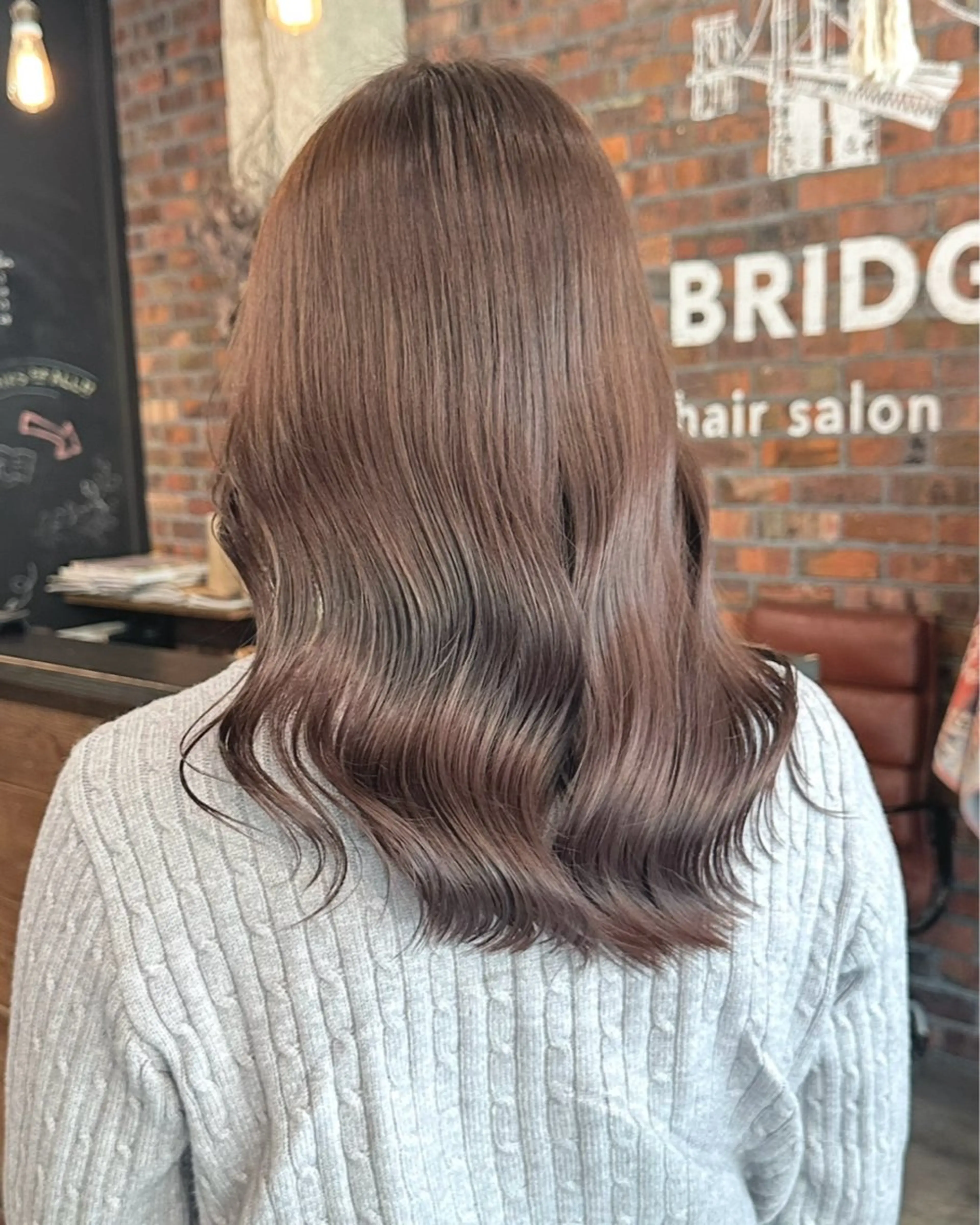 ミディアム カラー カット ヘアカラー トリートメント 村田 来倖のヘアスタイル