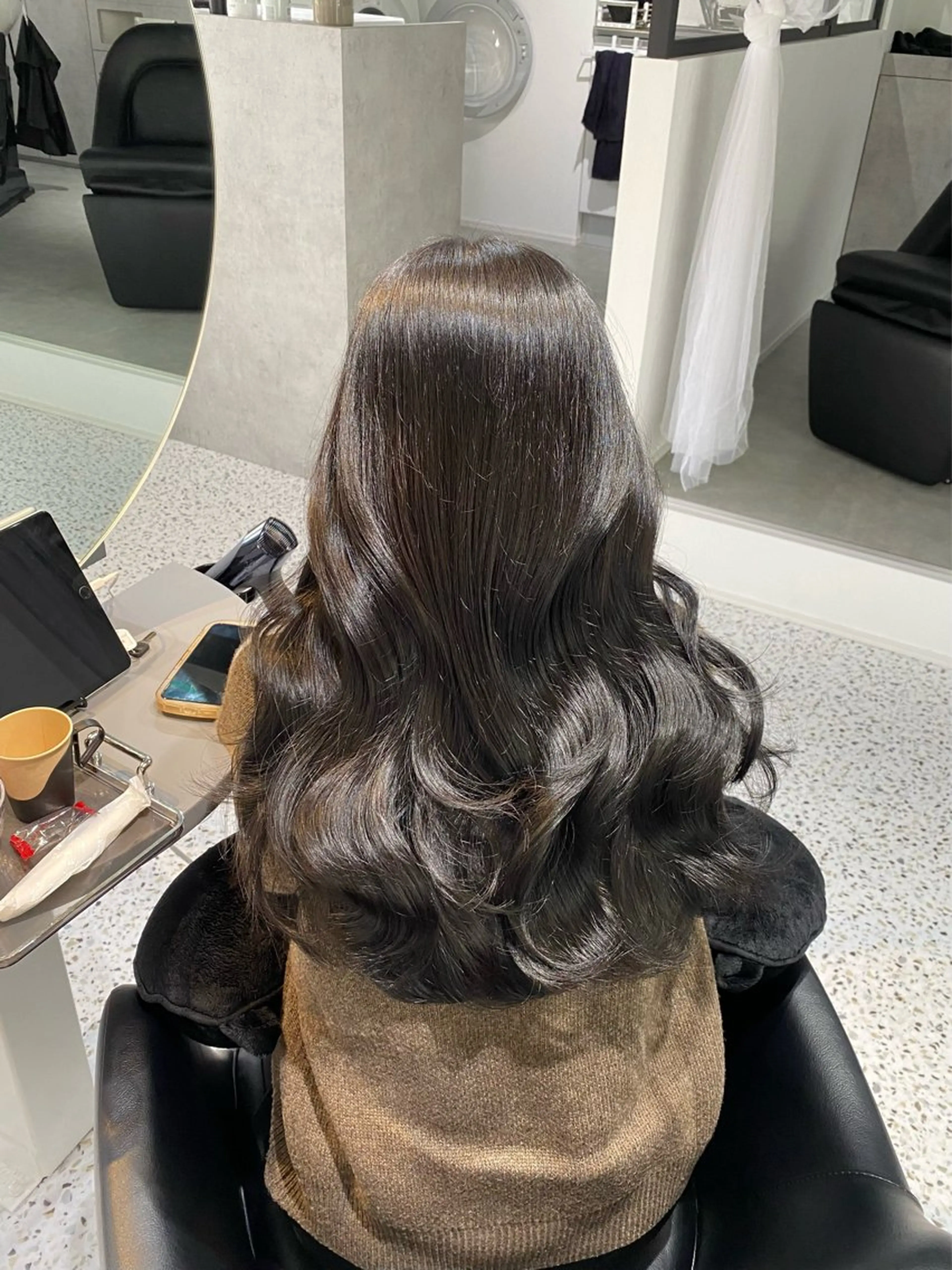 セミロング カラー パーマ ヘアアレンジ メンズ キッズ グレージュ カット ヘアカラー トリートメント Lumo所属・💖横浜ブリーチなし 💖MIHOのヘアスタイル