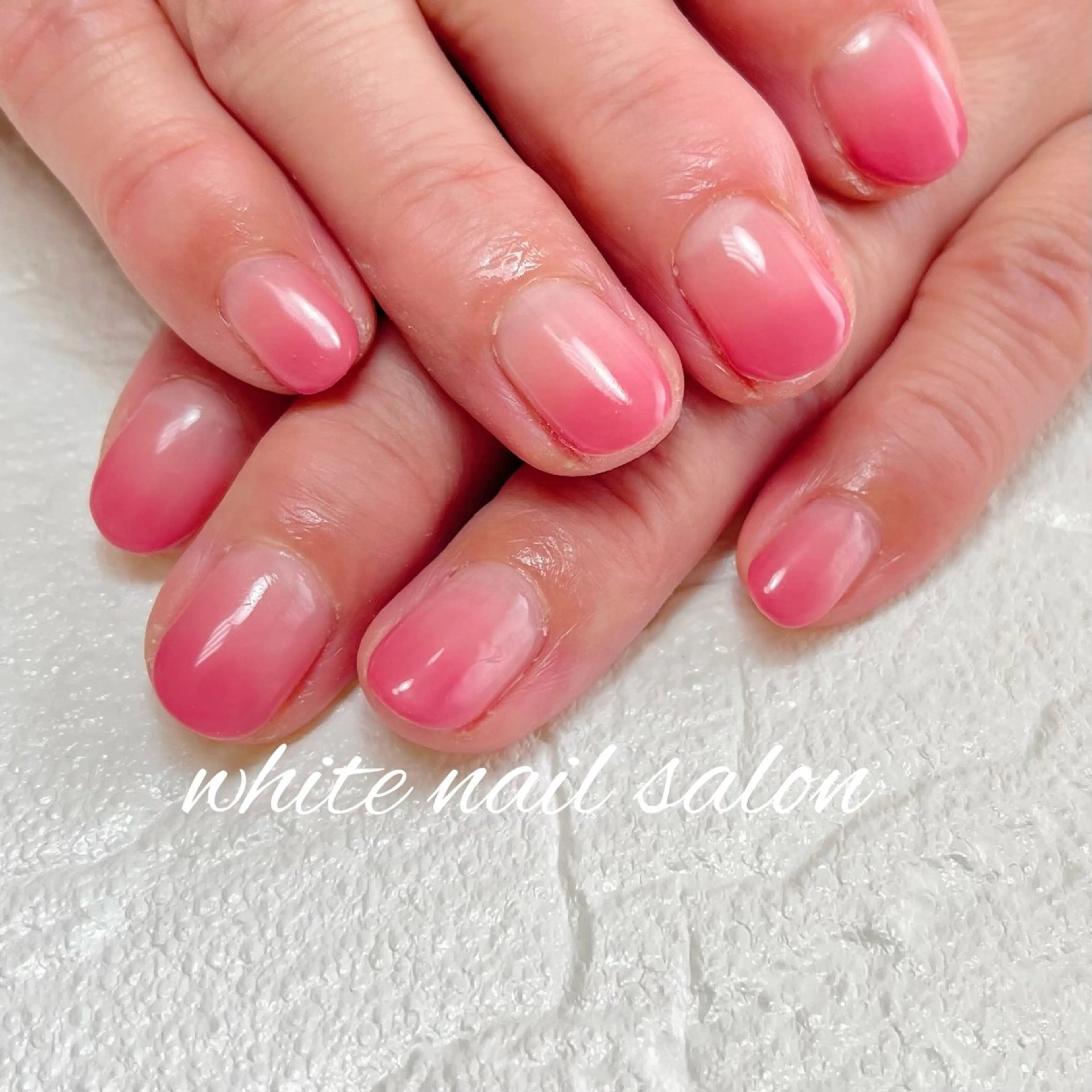 ネイル ラメ(グリッター) シンプルネイル white nail salonのネイルデザイン