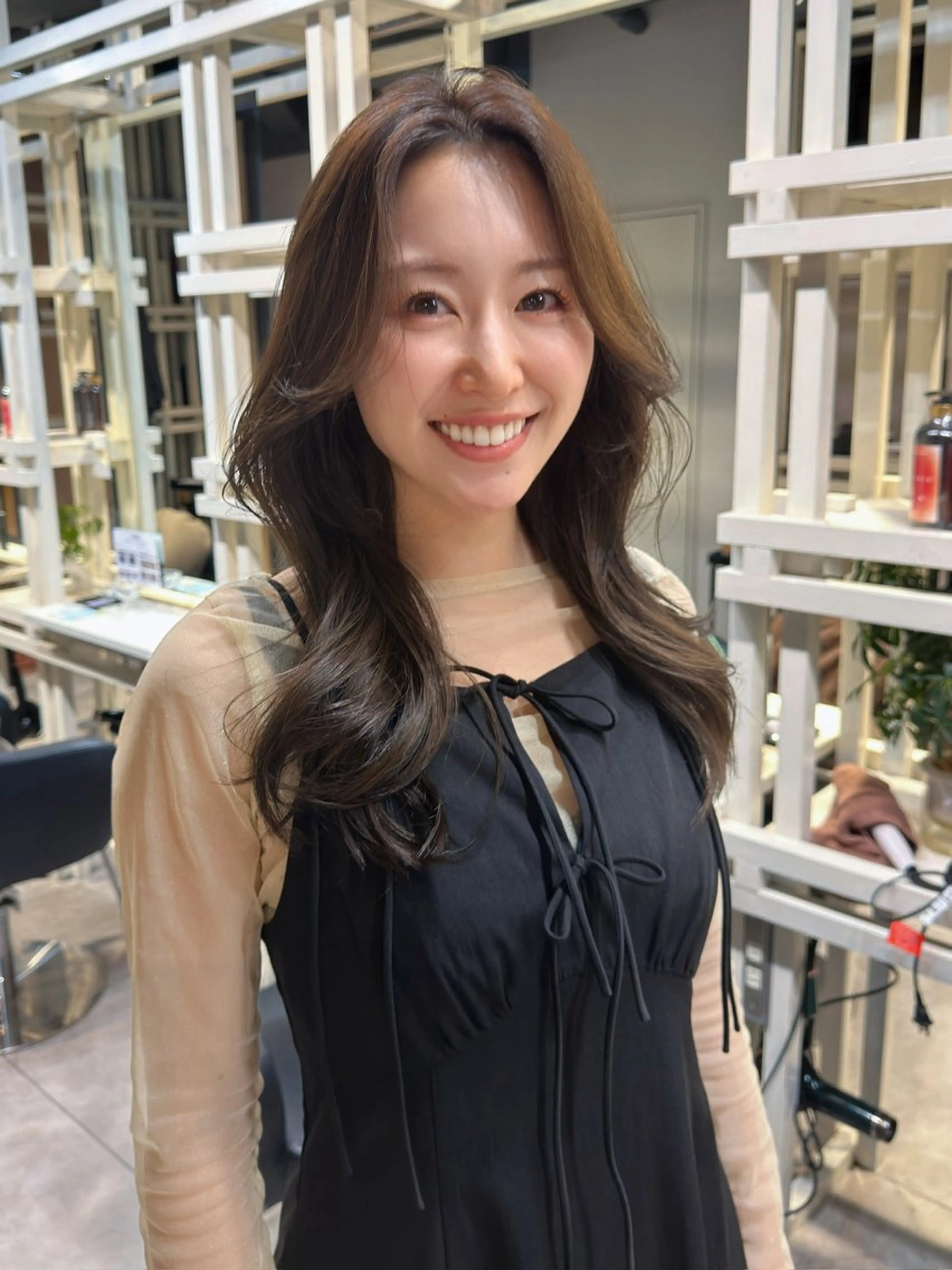 セミロング カット ヘアカラー トリートメント ヘッドスパ 恵比寿韓国レイヤー× 艶透明感カラー大場のヘアスタイル