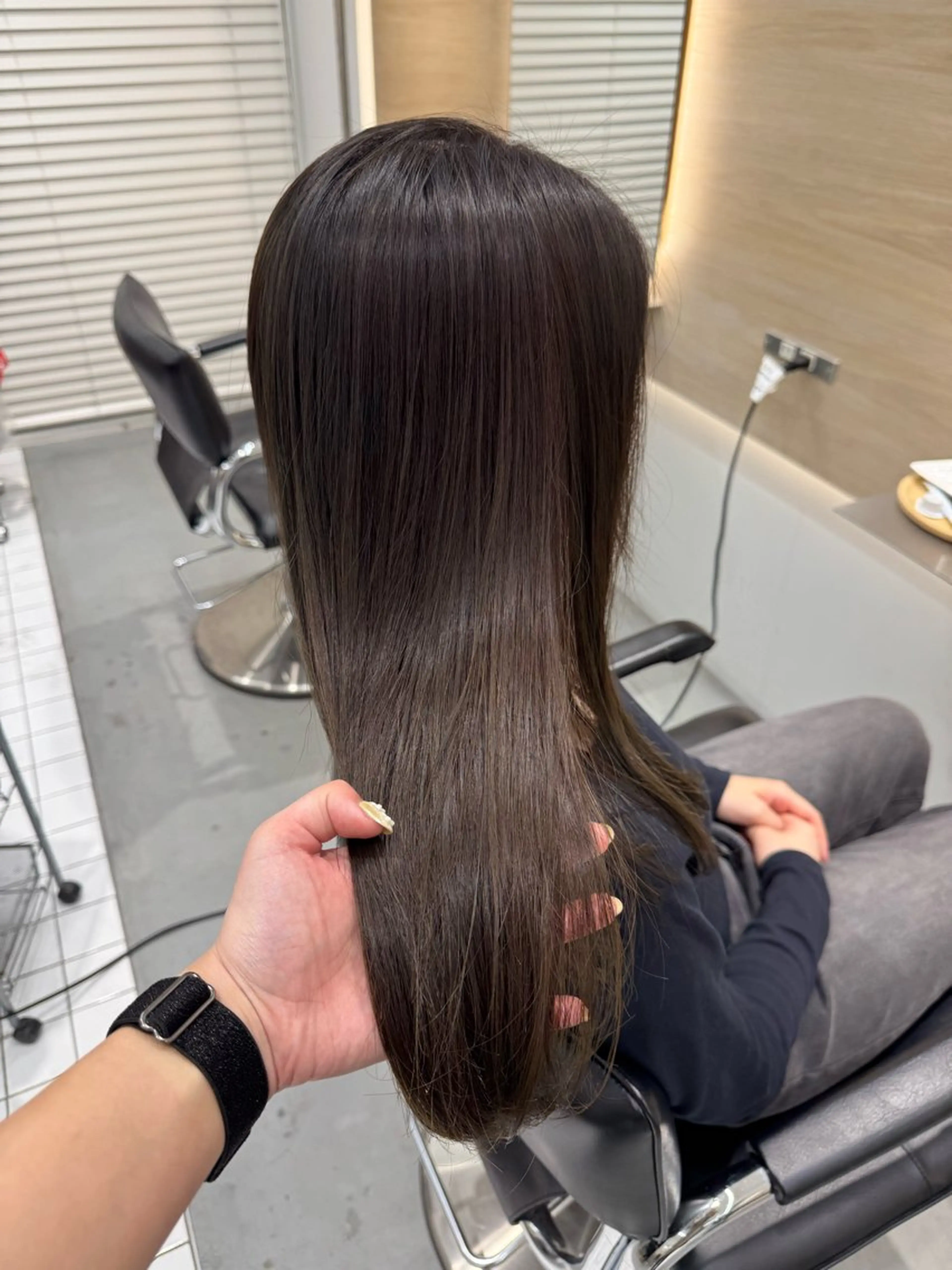 カラー ヘアカラー ナカバチ ユイ🌼 Rizm greenのヘアスタイル