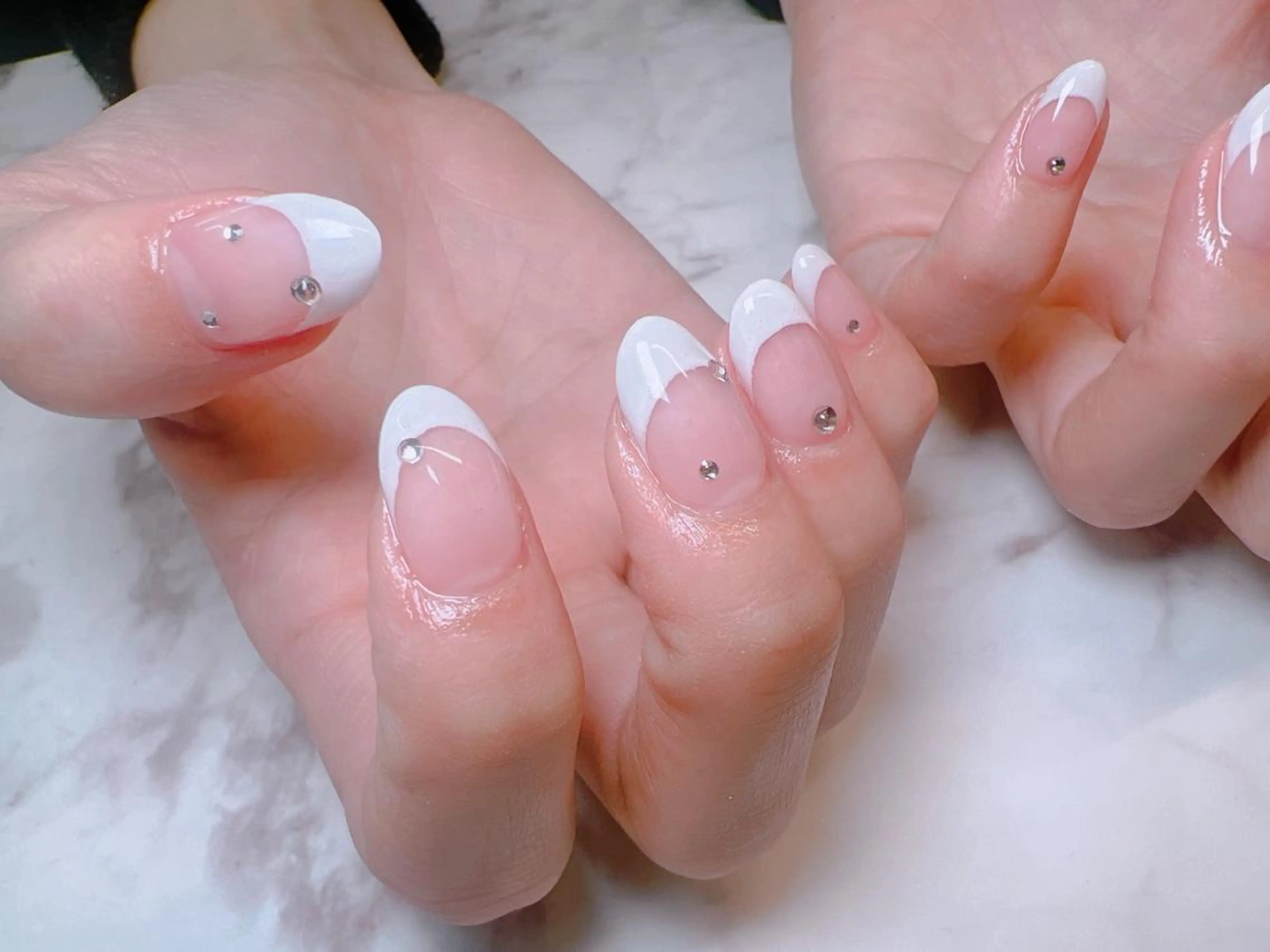 ネイル Nail Salon L'arc所属・💊大阪/心斎橋 moni🧠のネイルデザイン