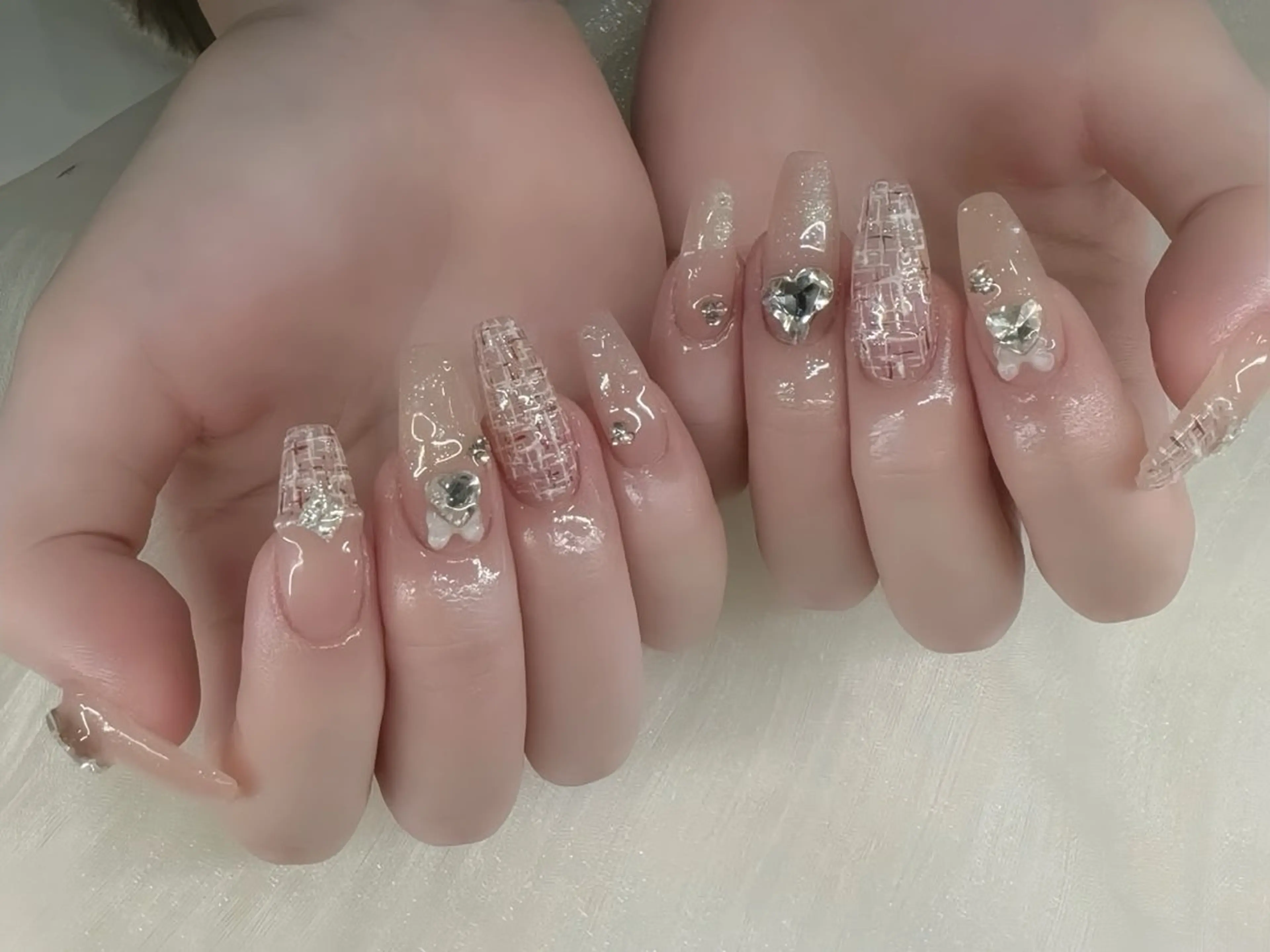 ネイル アニマル柄 ボルドー ブラウン チークネイル フレンチネイル Rin Nail 新大久保店のネイルデザイン
