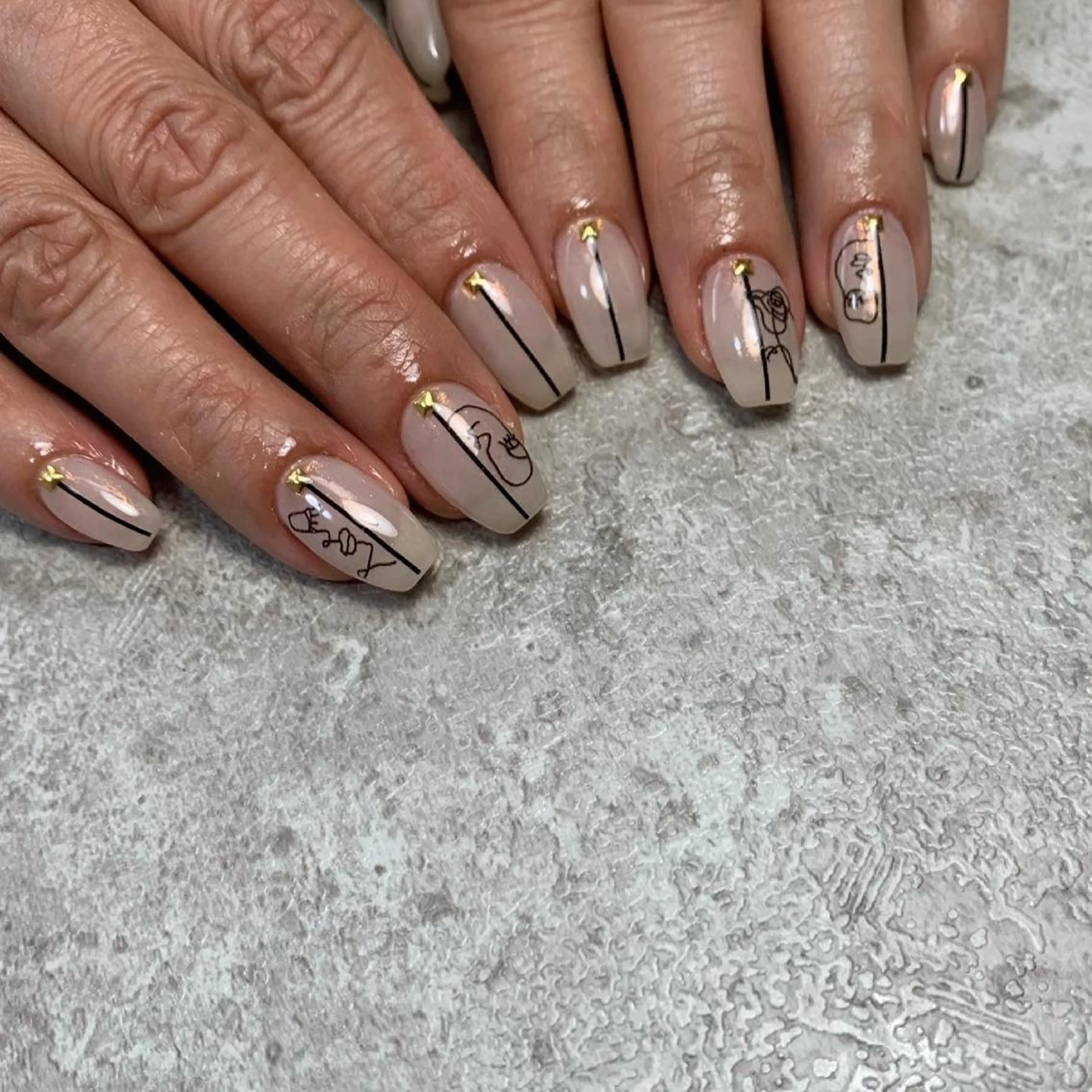 ネイル S. JEWELのネイルデザイン