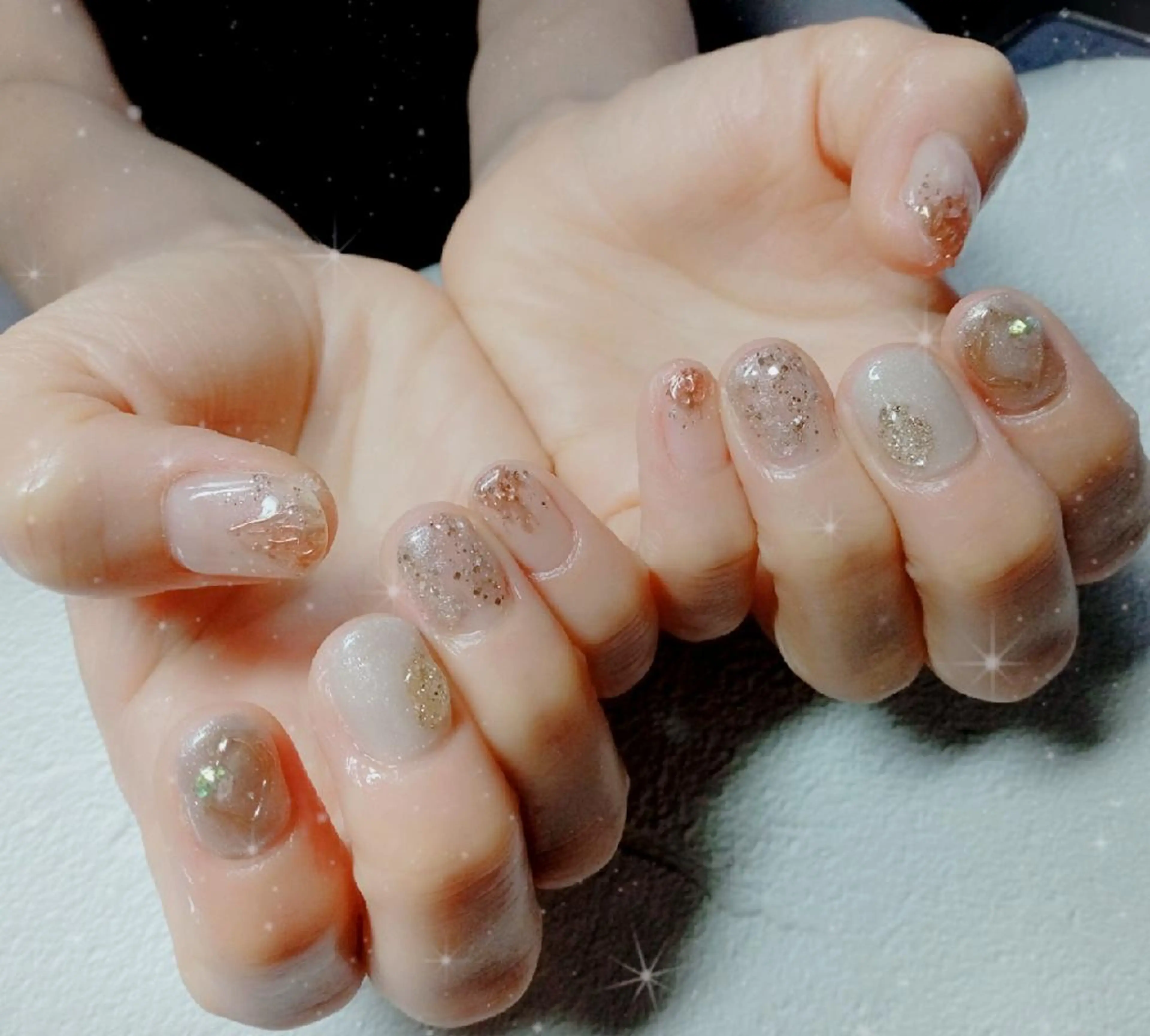 ネイル ホログラムネイル キラキラネイル ミラーネイル ニュアンスネイル オフィスネイル ハンドネイル flure de neige yukiのネイルデザイン