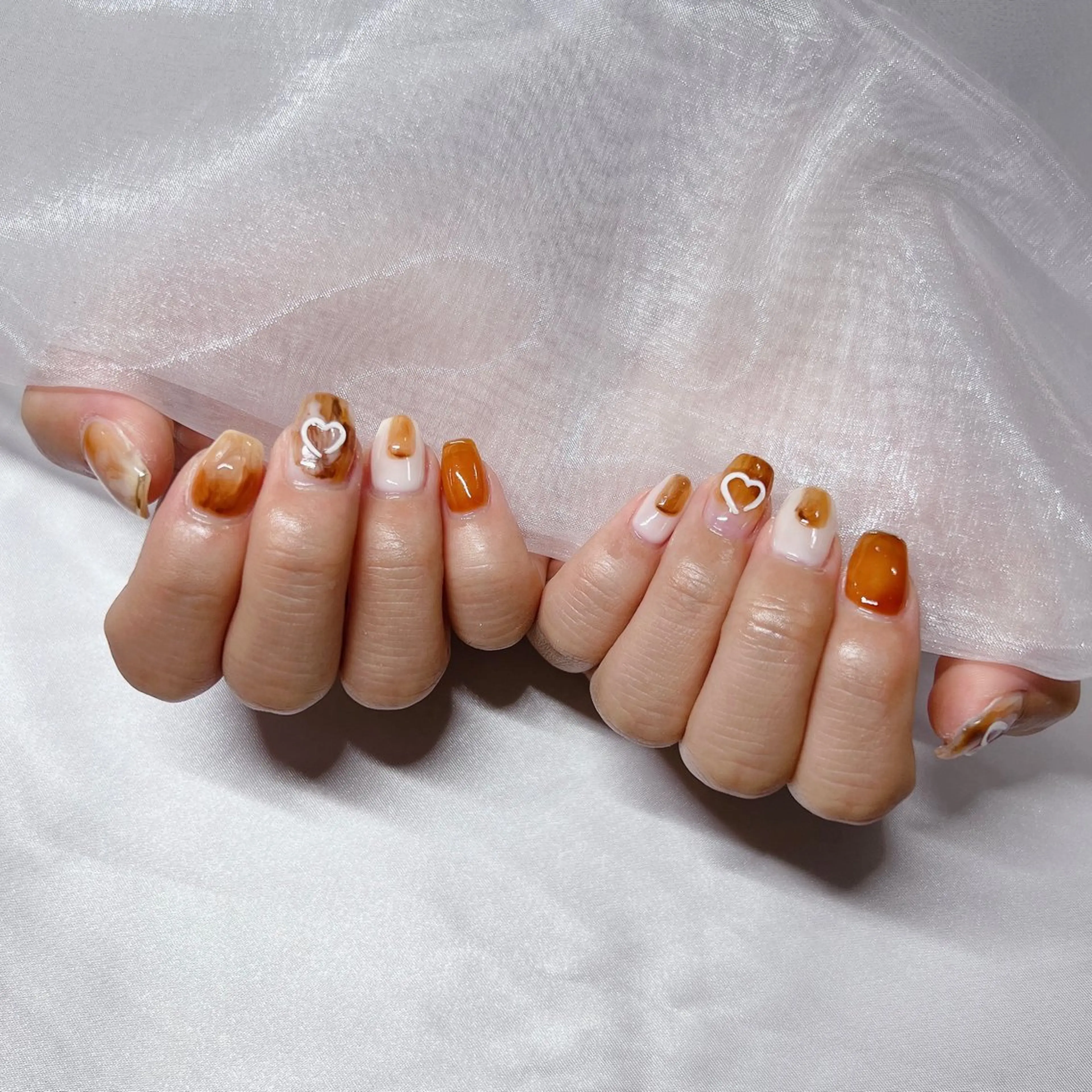 ネイル ジェルネイル 韓国ネイル マグネットネイル 持ち込み ニュアンスネイル ハンドネイル nail salon Rewardのネイルデザイン