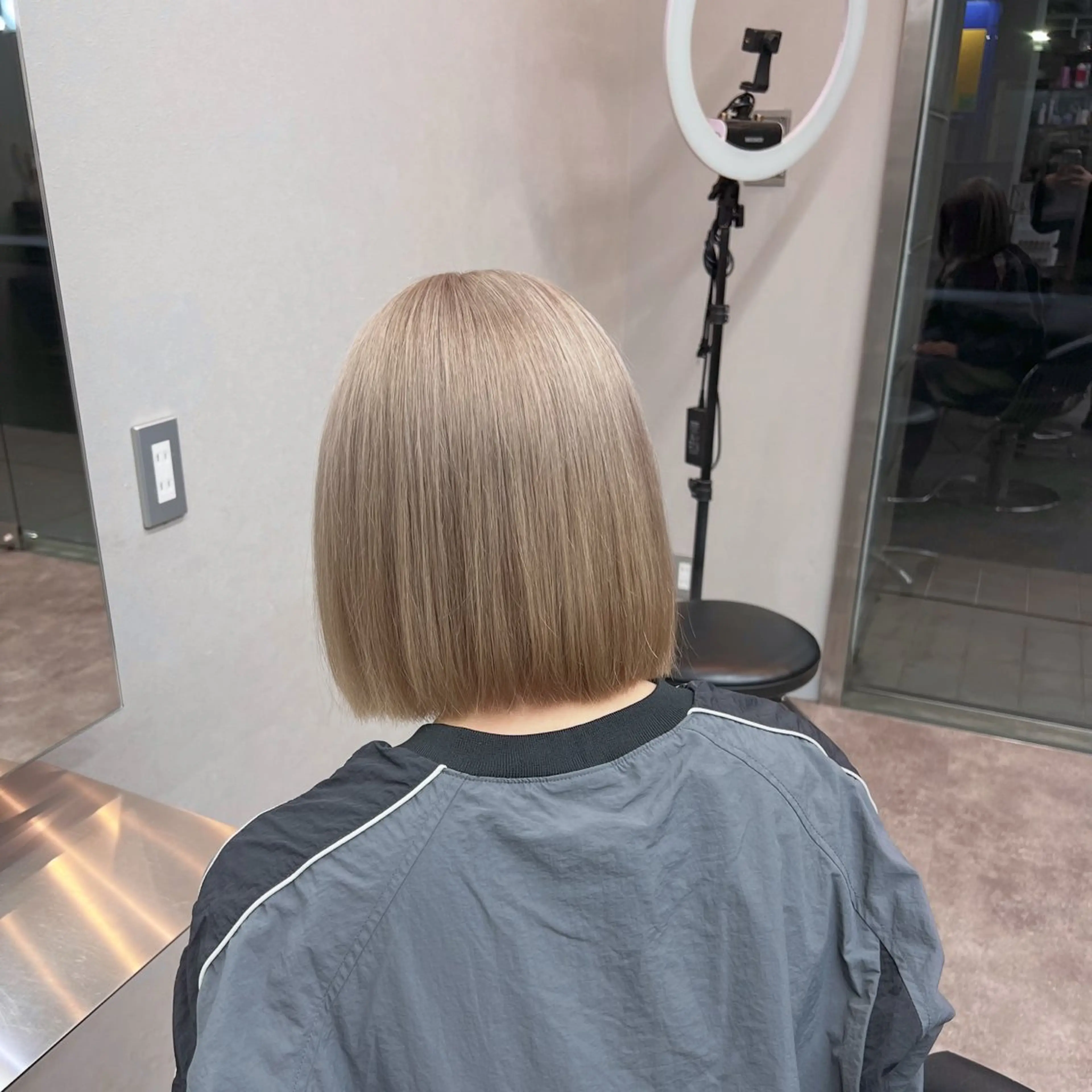 ショート ブリーチ・エクステ 🎀メイのヘアスタイル