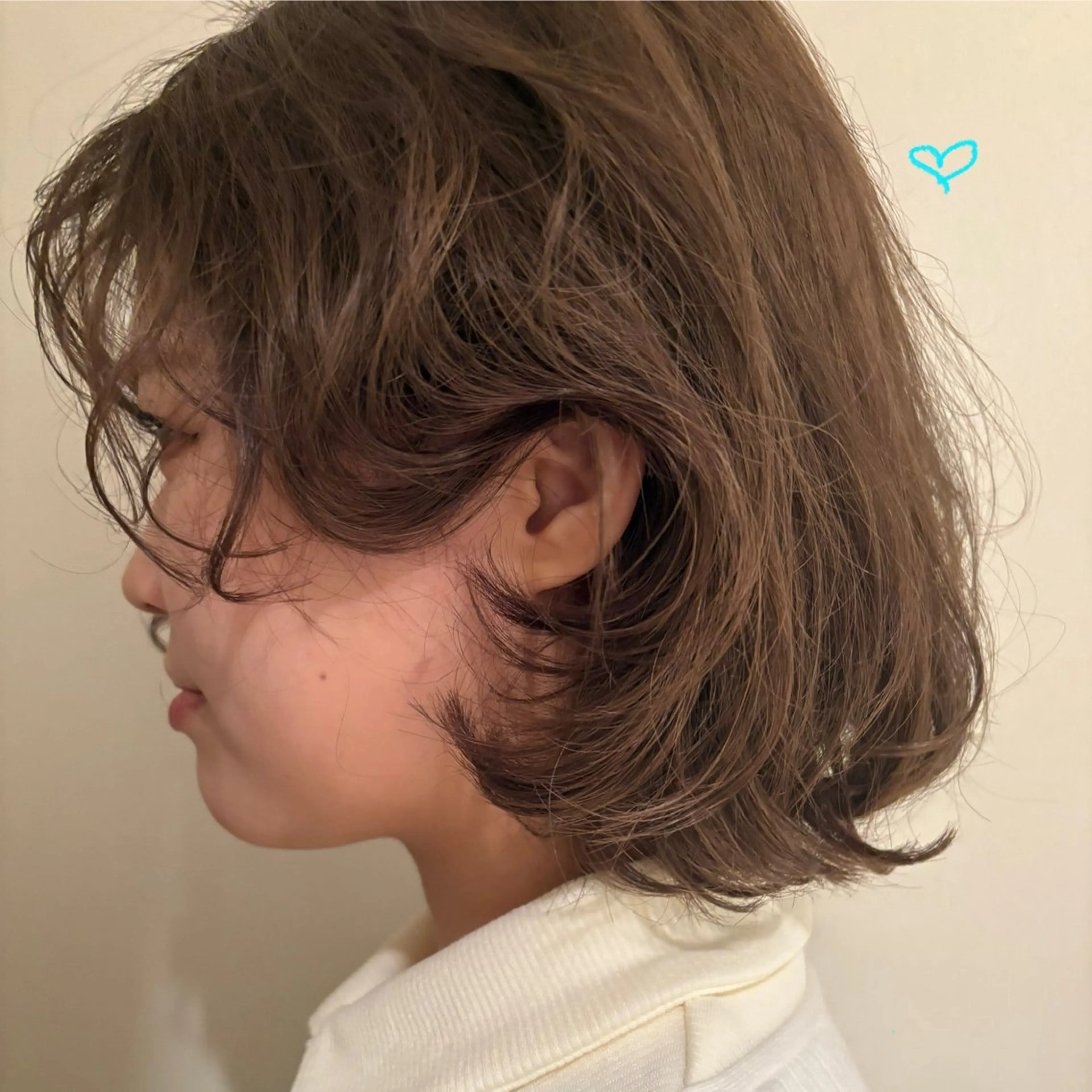 カラー ベージュカラー ブリーチ ボブ ⭐︎ saayaのヘアスタイル