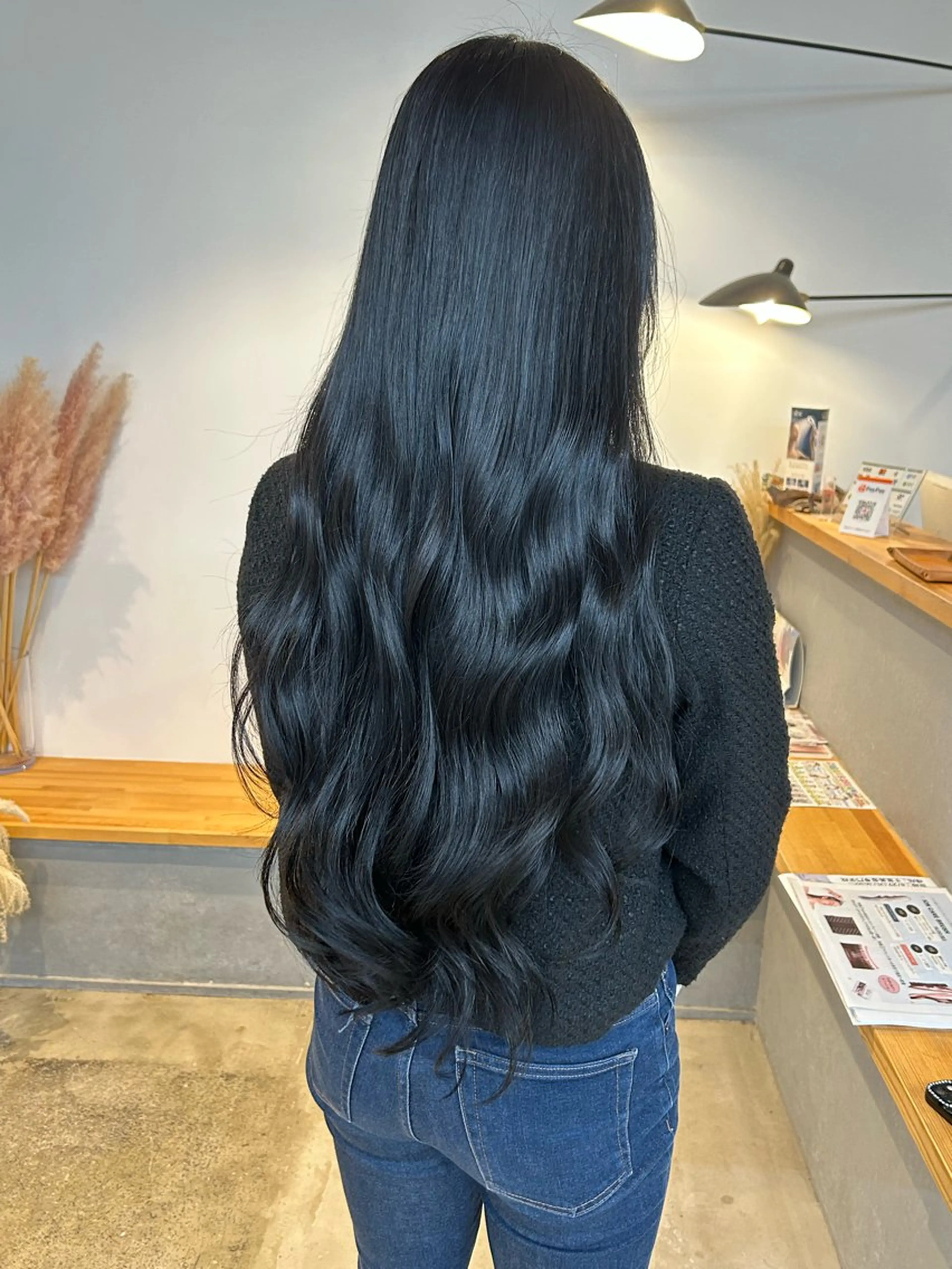 ロング カラー 黒髪 ブルーカラー ブルーブラック カット ヘアカラー トリートメント 🎀たな 🧸のヘアスタイル