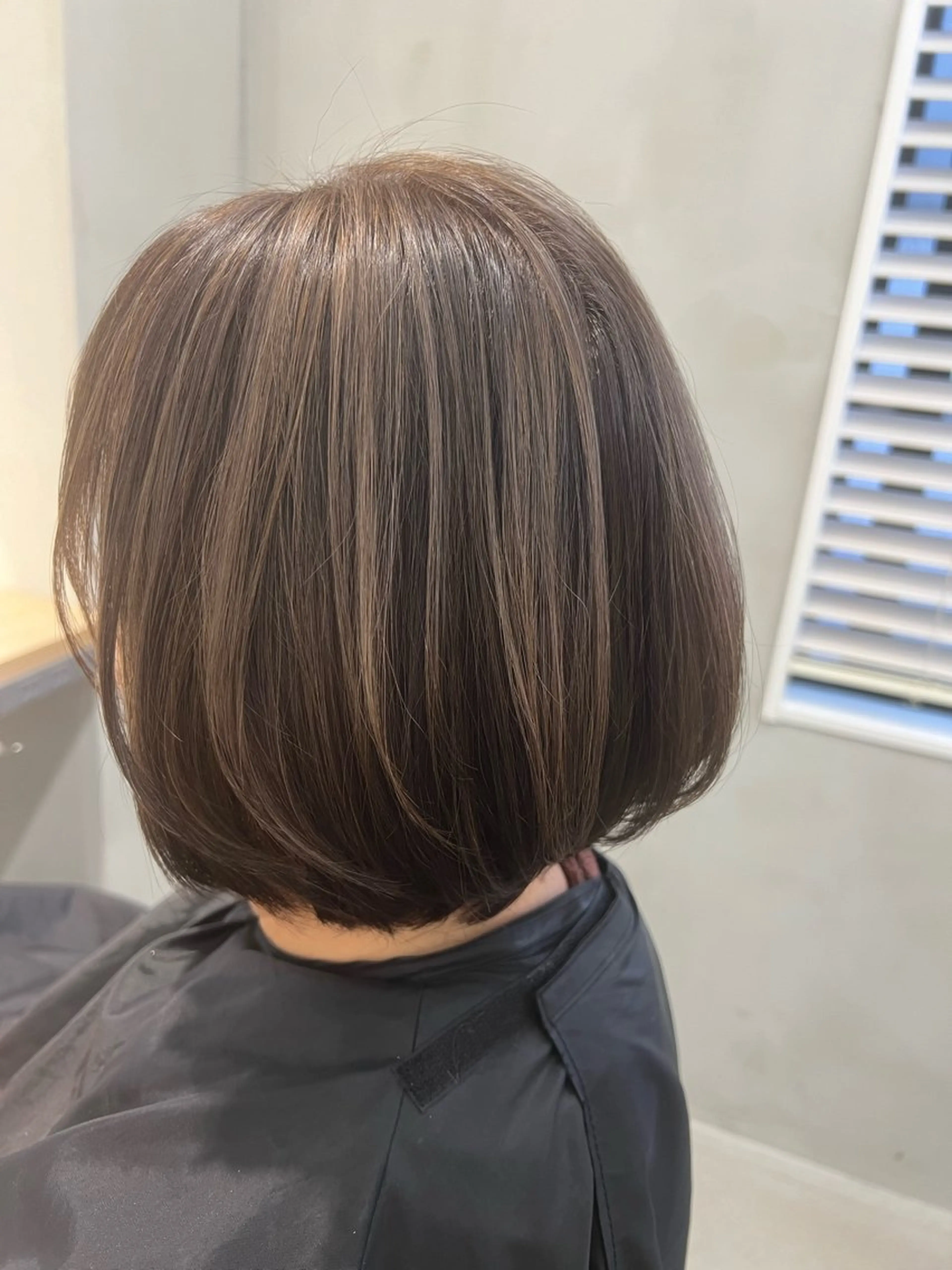 ショート ハイライト カット ヘアカラー トリートメント 主婦の味方:パパ スタイリスト加藤大貴のヘアスタイル