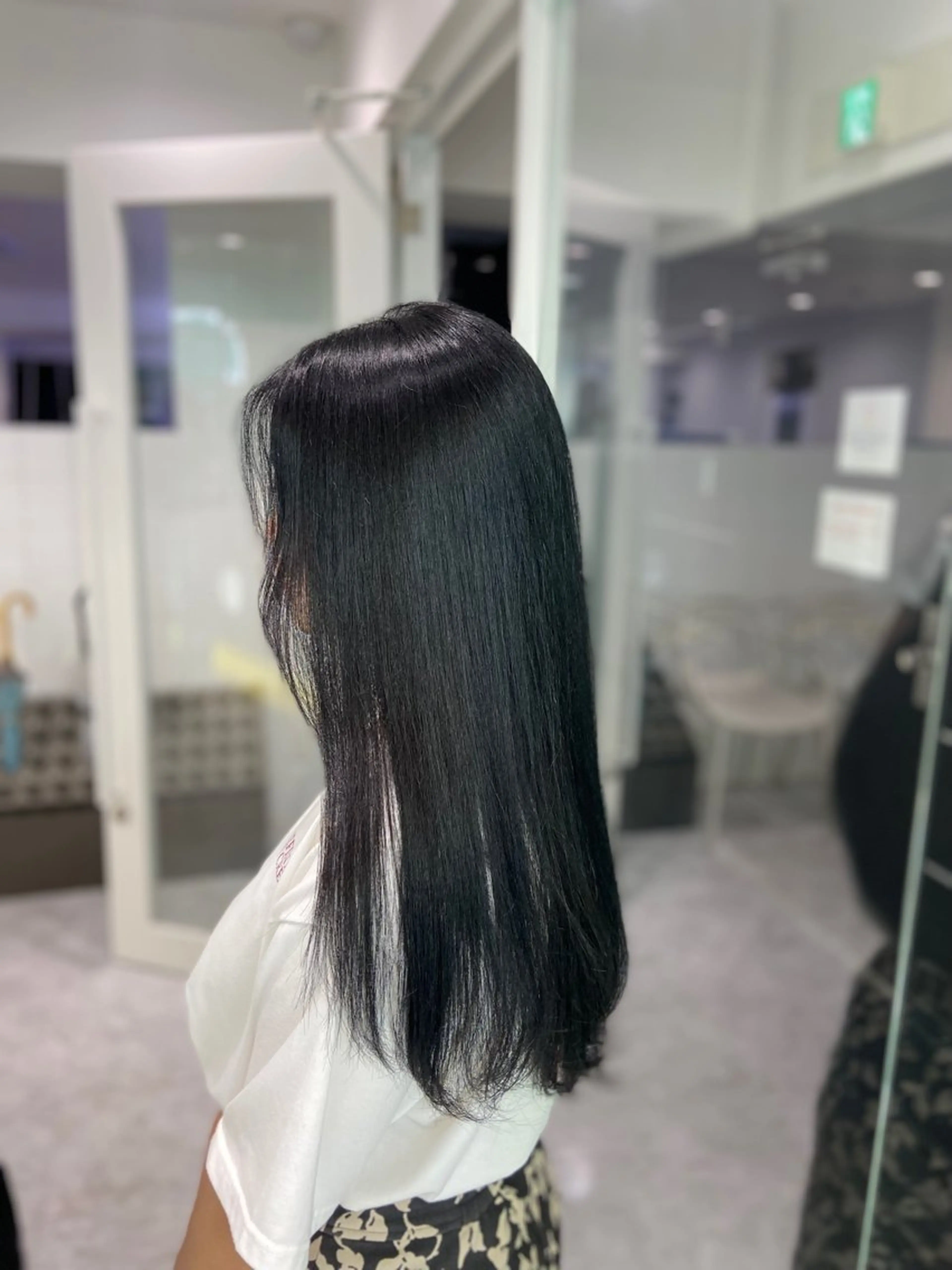 ロング カラー ヘアアレンジ Over hair_ misakiのヘアスタイル