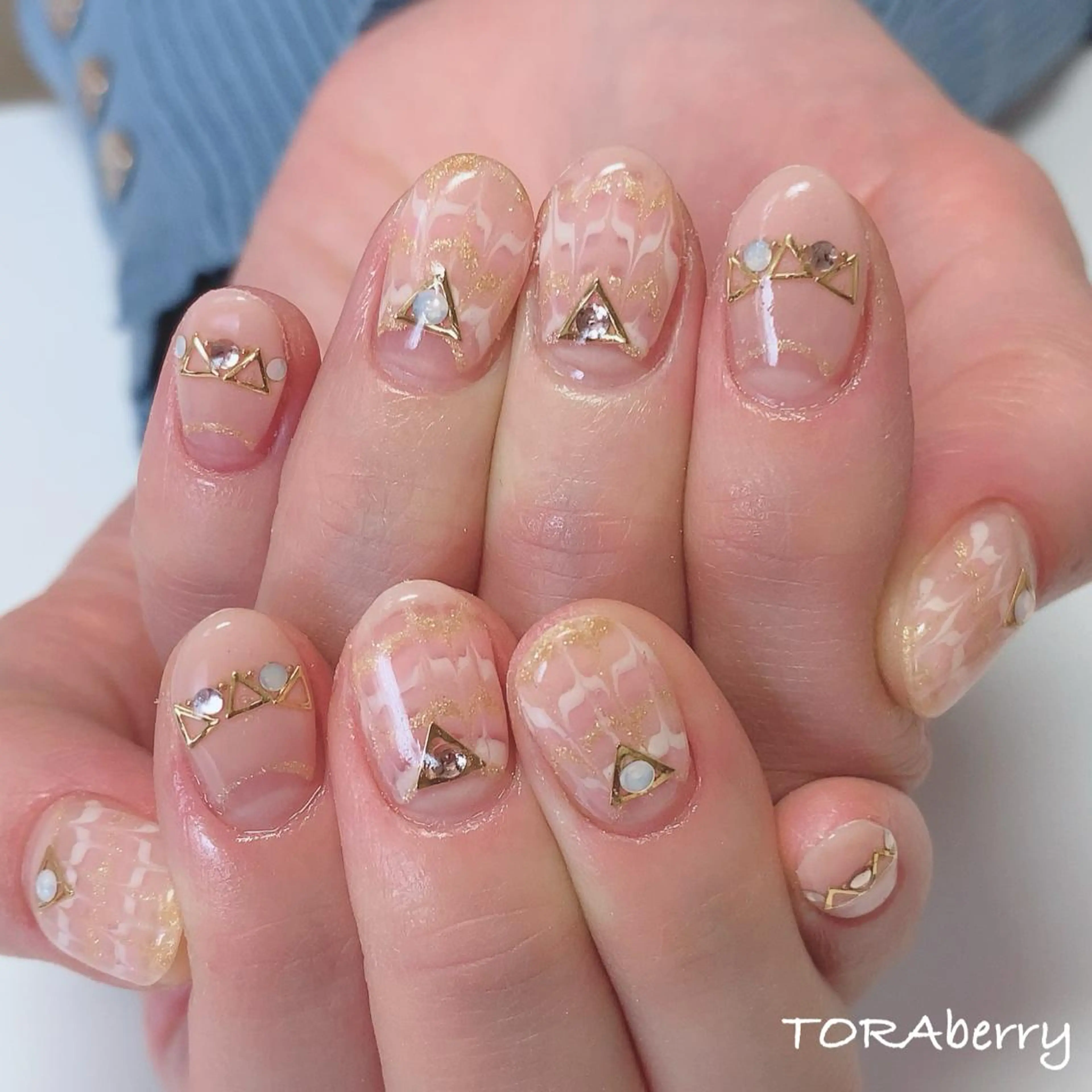 ネイル ハンドネイル ネイリスト なつみのネイルデザイン