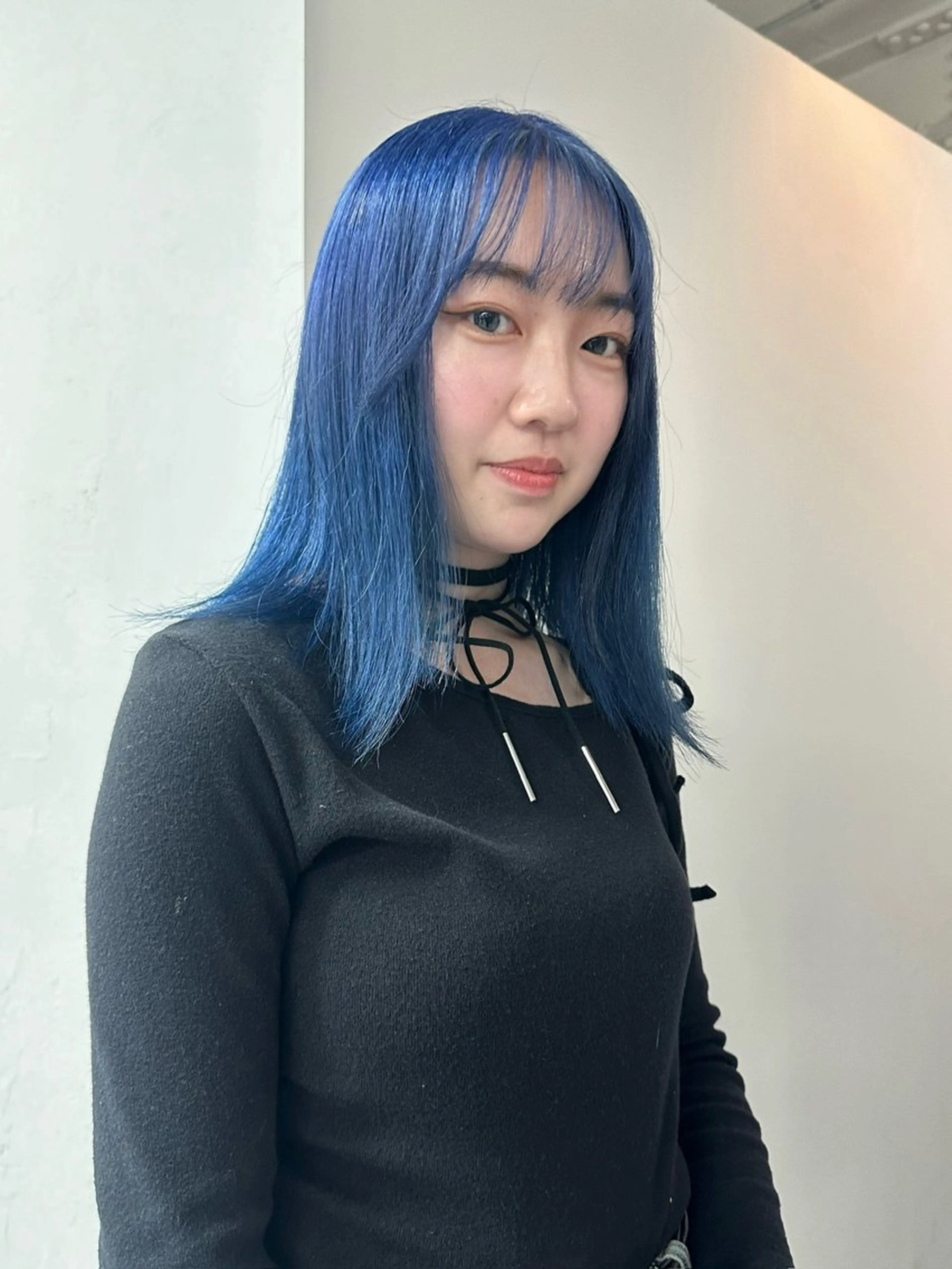 ミディアム 岩元 愛美のヘアスタイル