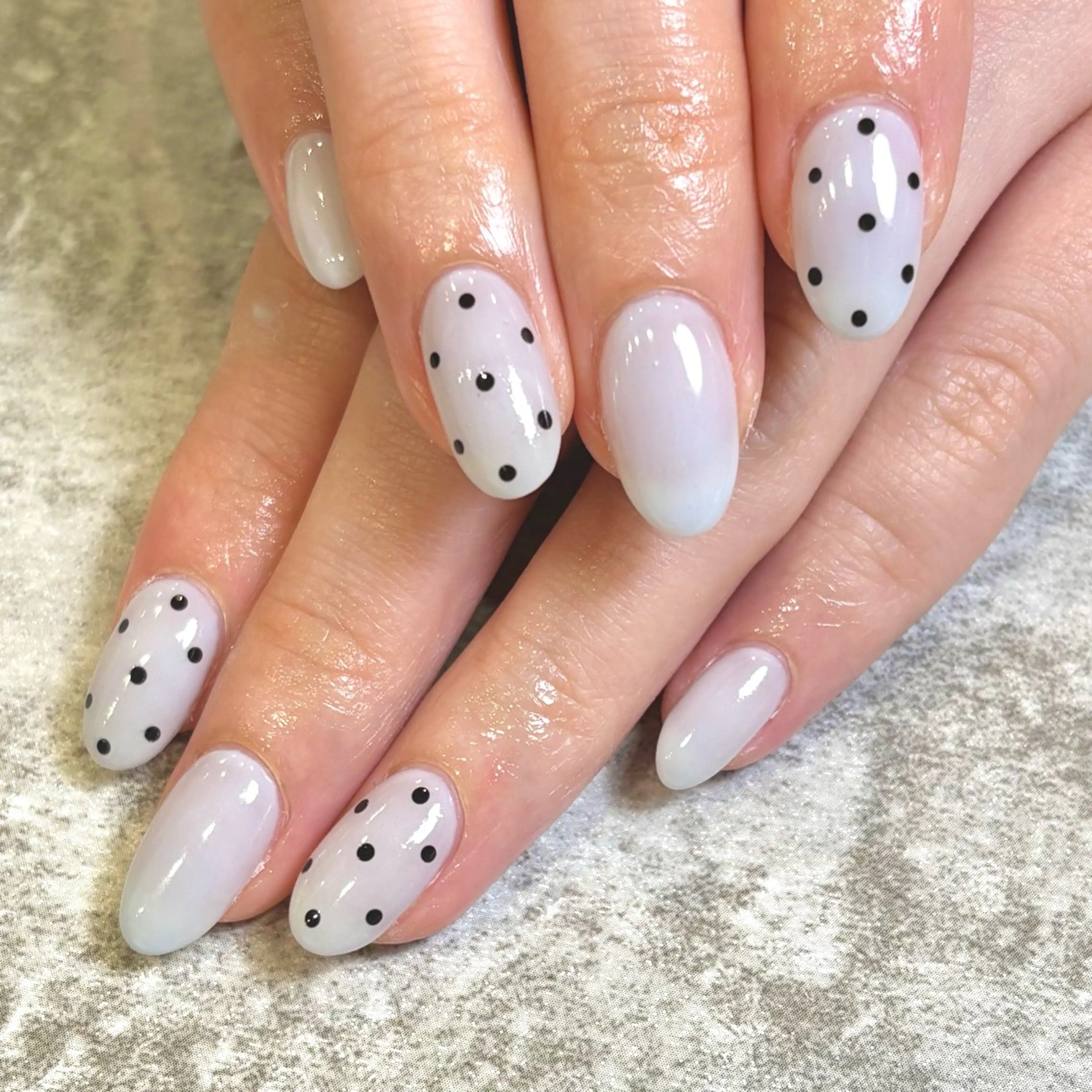 ネイル ハンドネイル Platluce. AINAのネイルデザイン