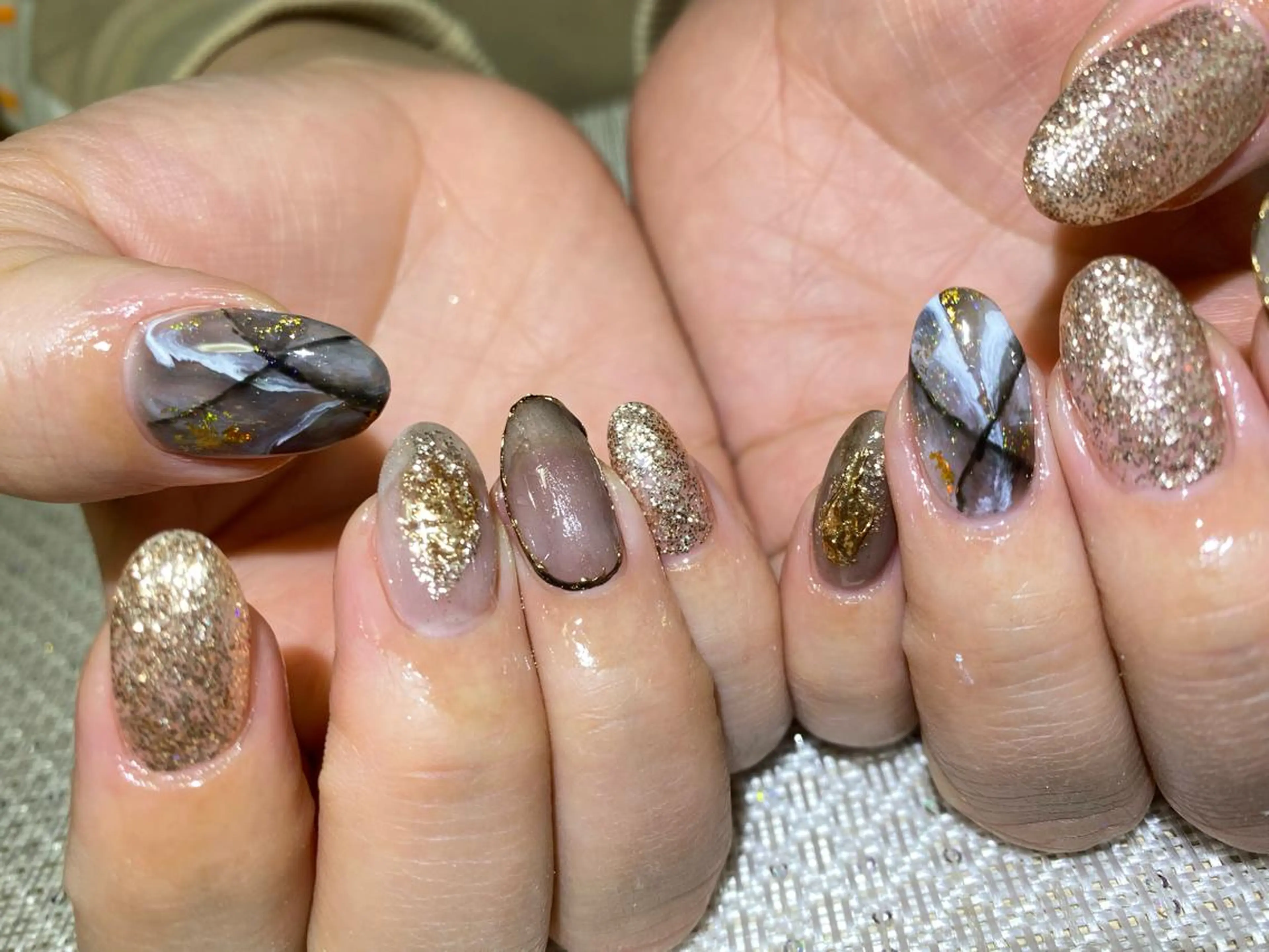 ネイル ゴールド 大理石ネイル(マーブル) will 有希のネイルデザイン