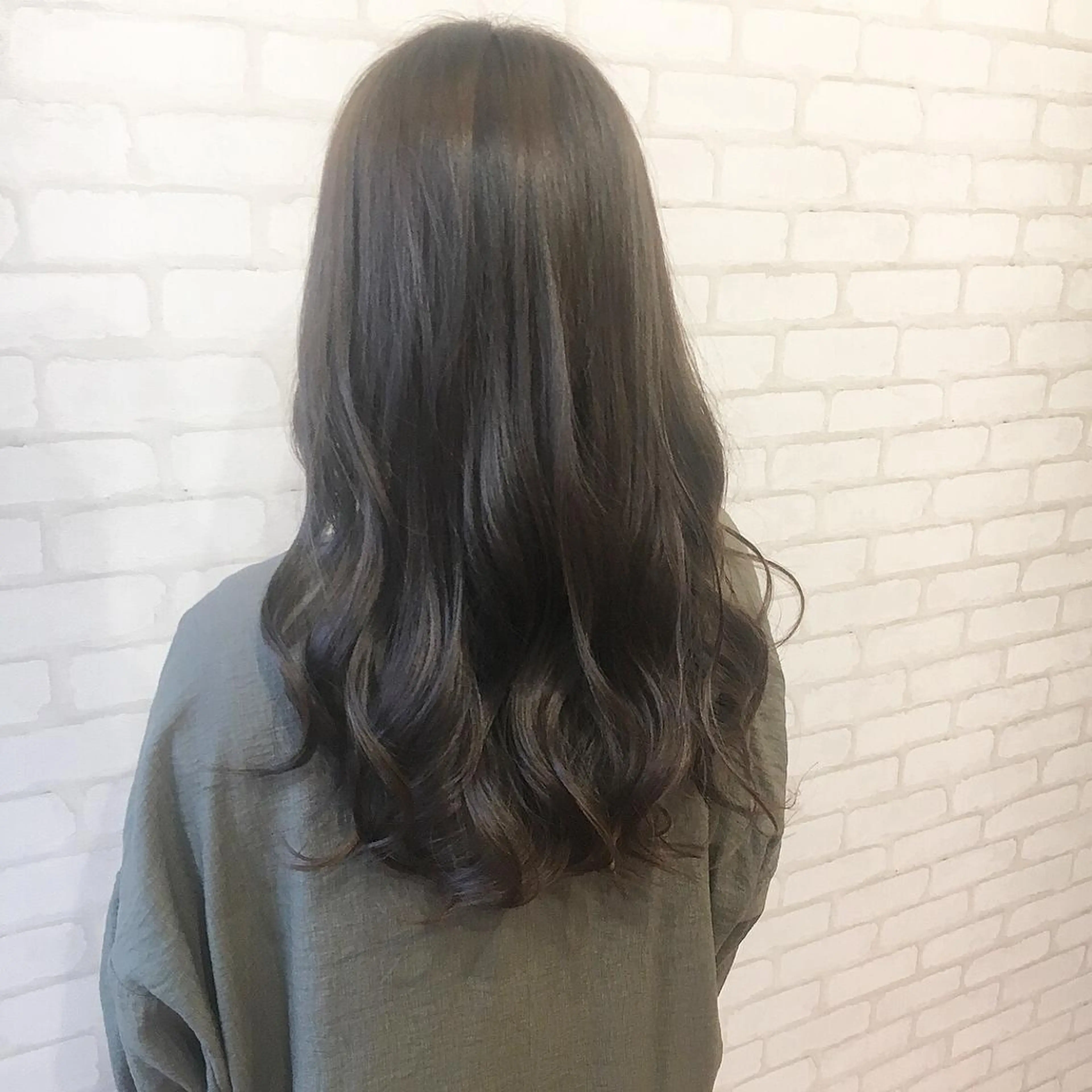 ロング カラー ヘアアレンジ 透明感カラー グレージュ ラベンダーカラー ラベンダーグレージュ ラベンダーグレー ✨艶髪✨透明感✨ 山内大樹のヘアスタイル