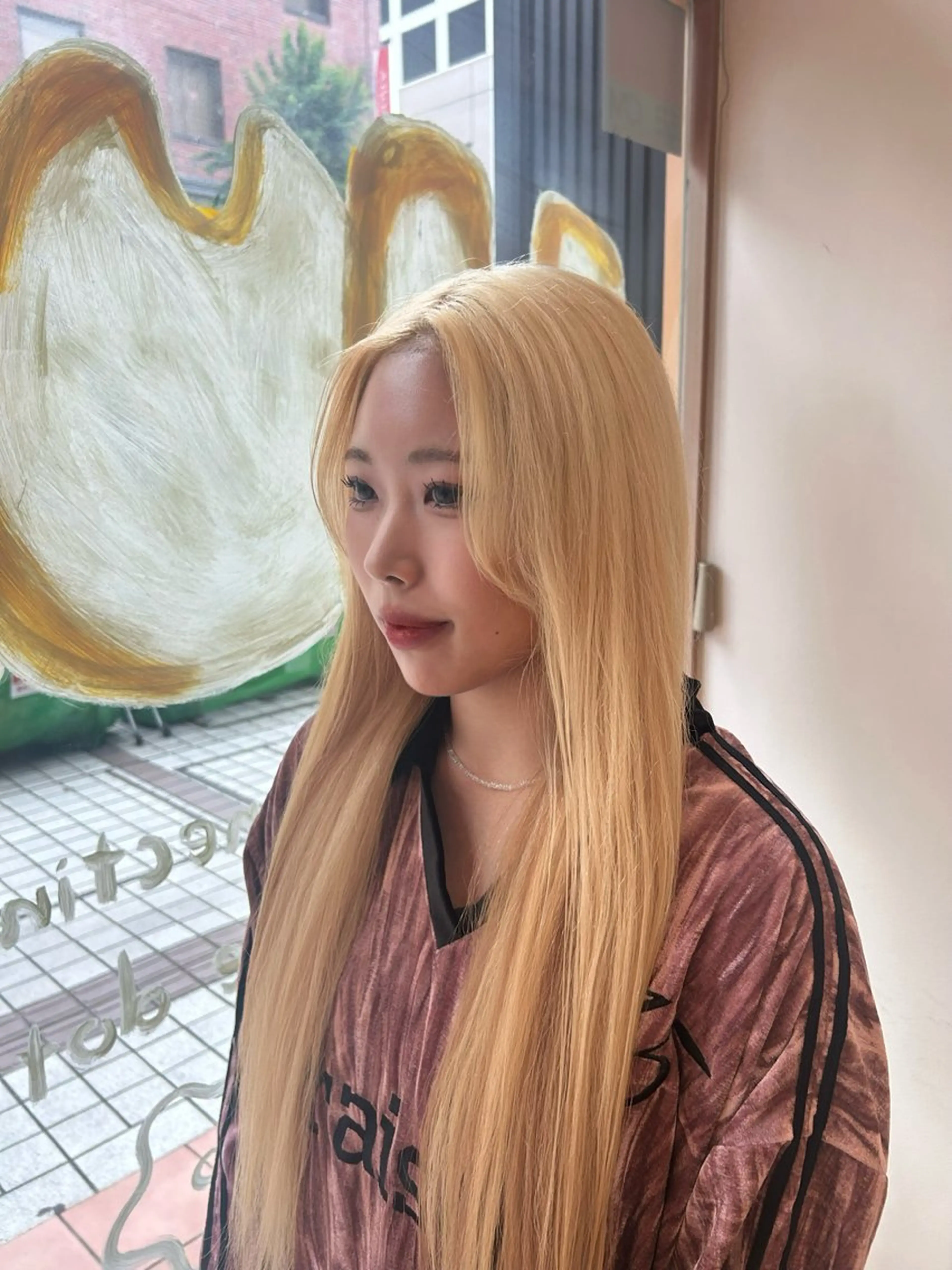 ロング カラー IO【イオ】ブリーチ／ダブルカラー/髪質改善/ケアブリーチ/ハイトーン／長野市／長野駅所属・木藤 優杏のヘアスタイル