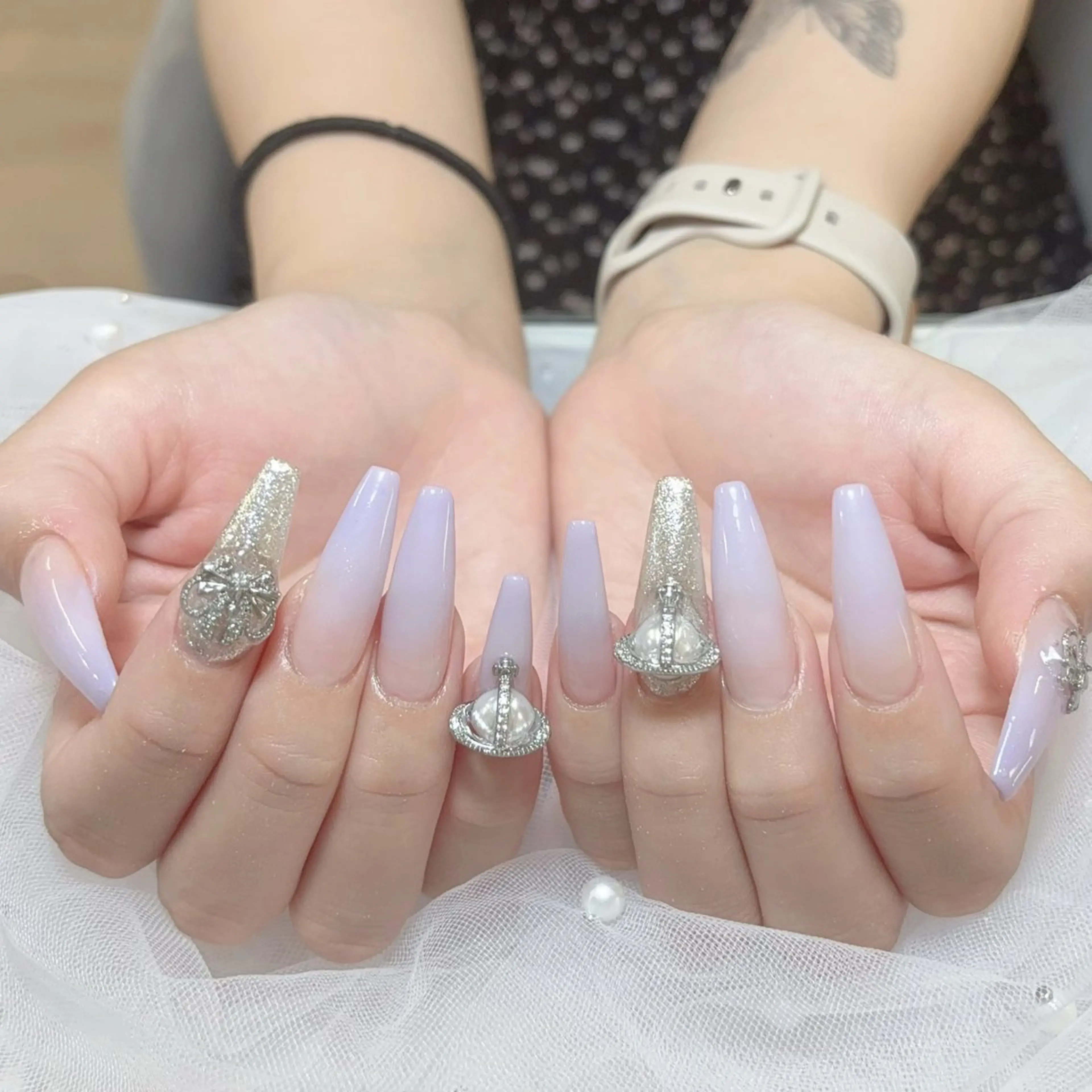 ネイル ハンドネイル 🎀kira 長さだし💗モチ最高のネイルデザイン