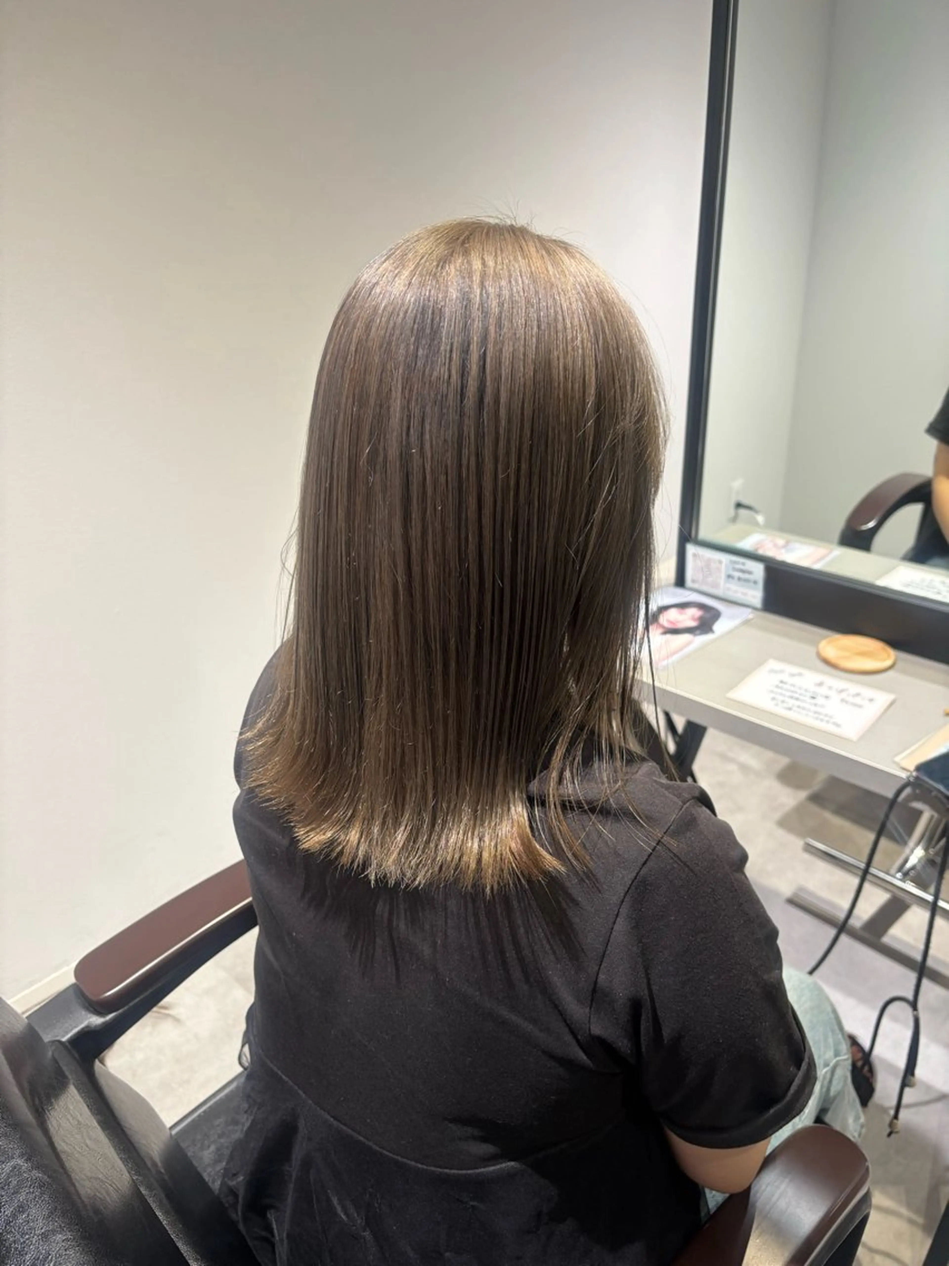 ロング ヘアカラー トリートメント YURINO /ボブ ベージュ/ハイトーンのヘアスタイル