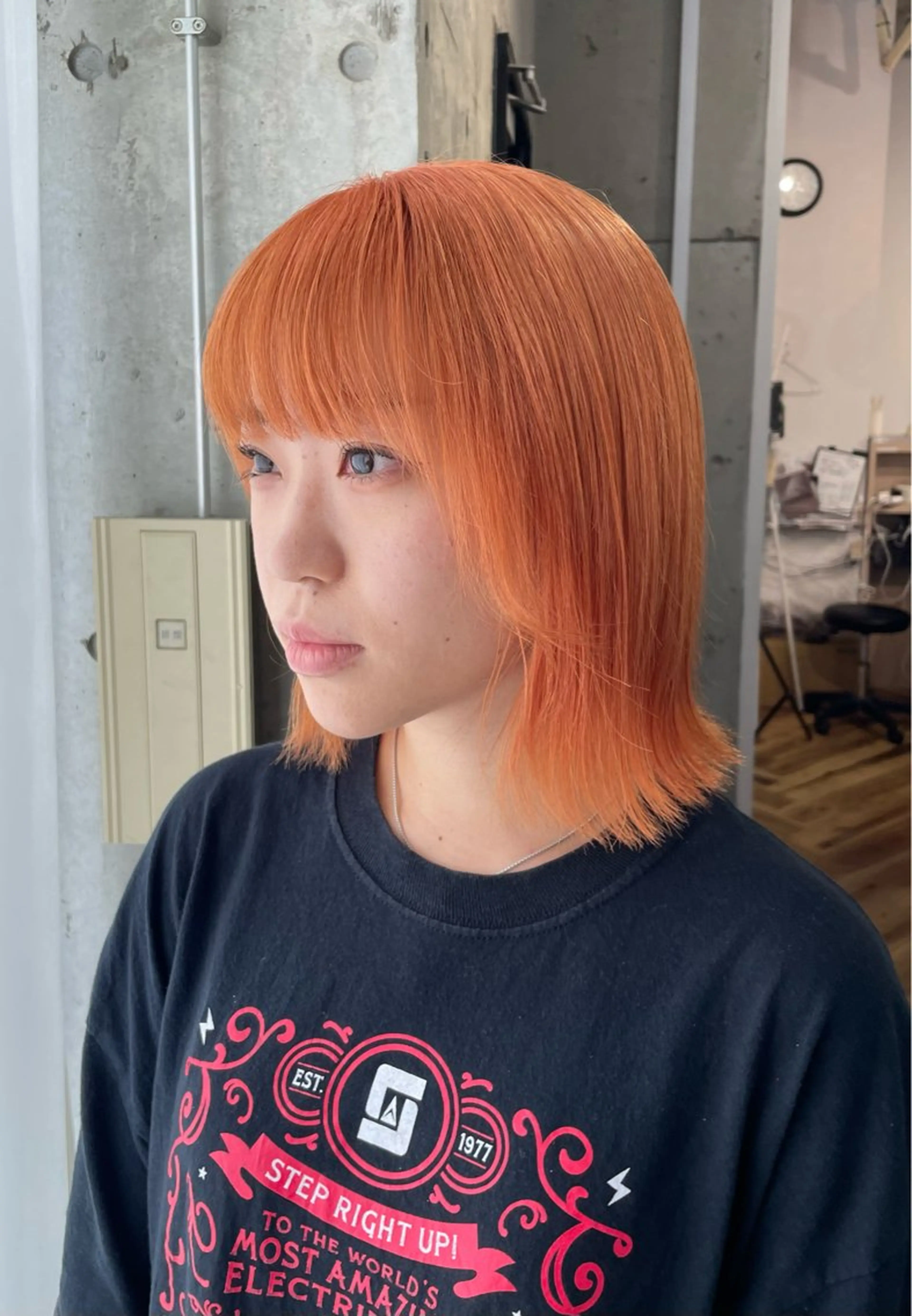 ミディアム カラー オレンジ ヘアカラー トリートメント SHOTO ハイトー ン/ブロンドカラーのヘアスタイル