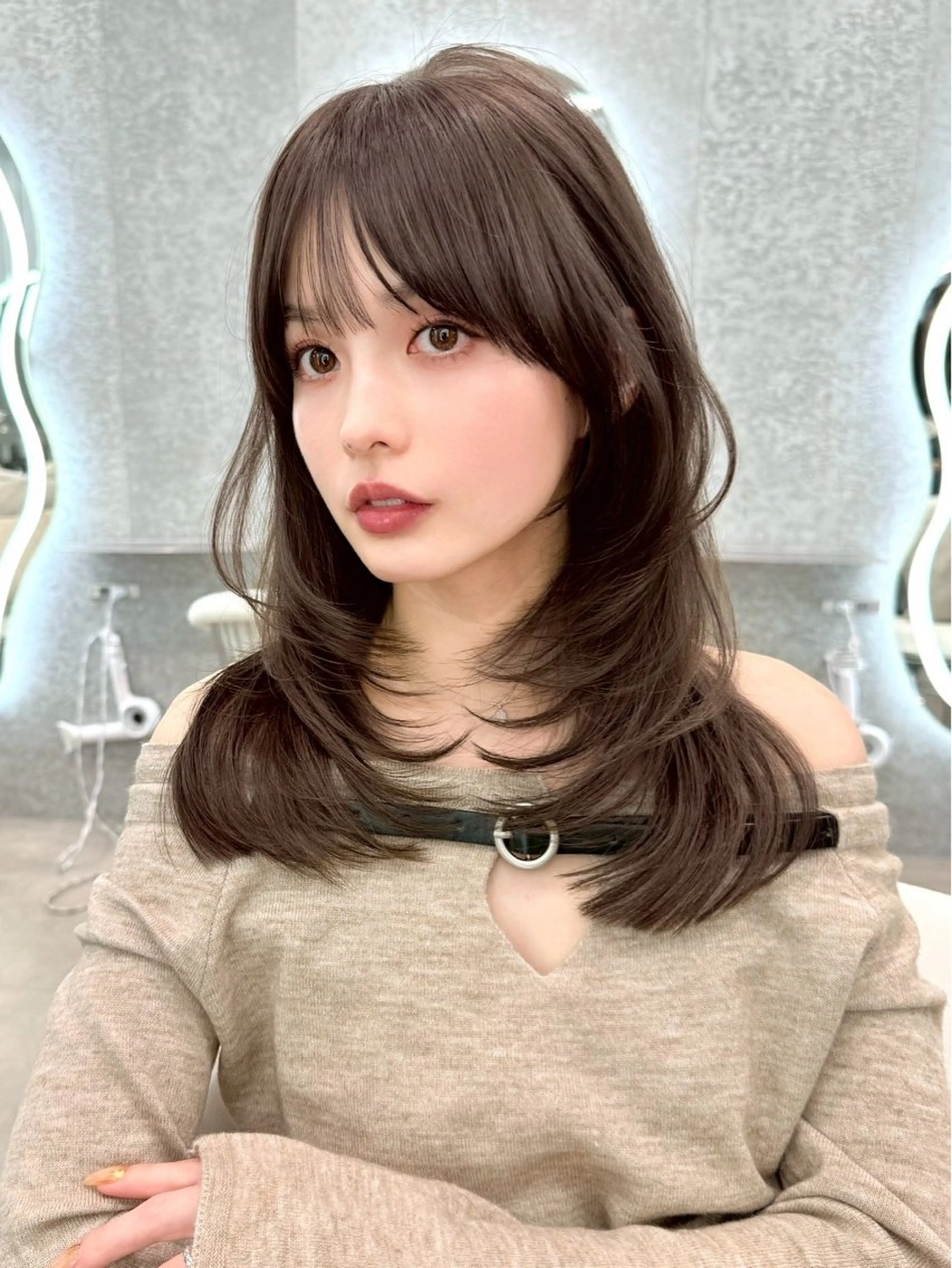 ミディアム カラー ヘアアレンジ ブリーチ 透明感カラー ダブルカラー ブリーチなしカラー 髪質改善 カット ヘアカラー トリートメント 美髪縮毛矯正/ 透明感カラー吉田光佑のヘアスタイル