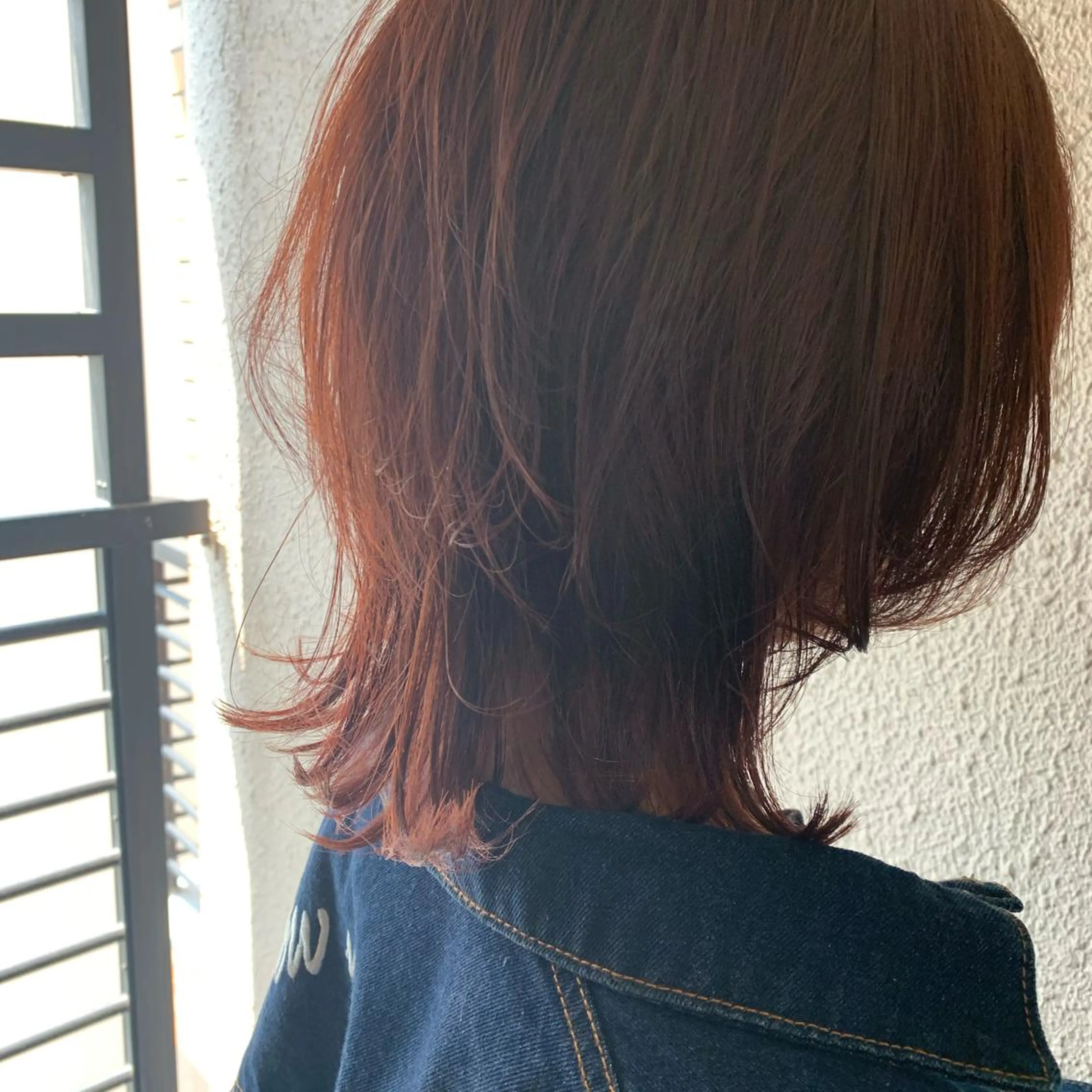 ミディアム カラー ウルフカット カット ヘアカラー chouette/ 根本優希のヘアスタイル